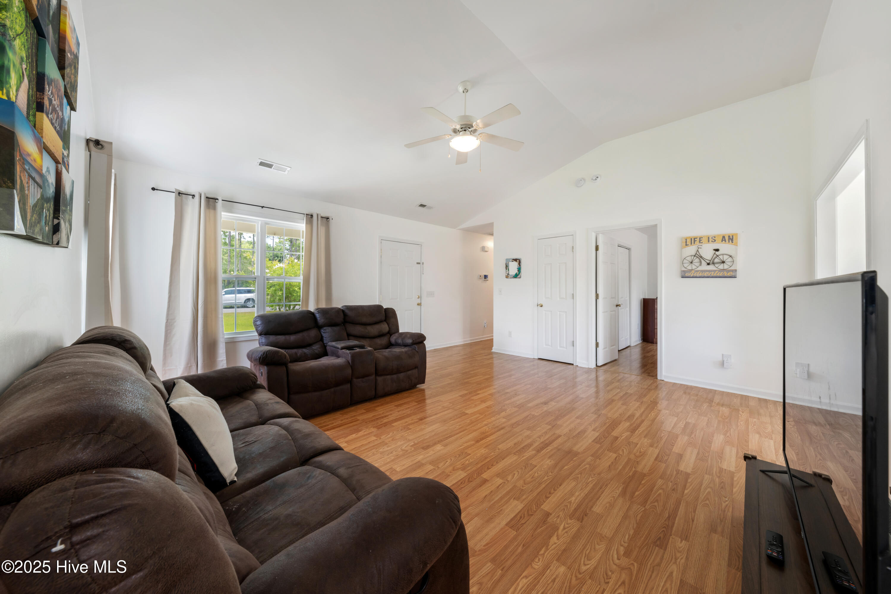 32 S Shelby Road Property Photo 6