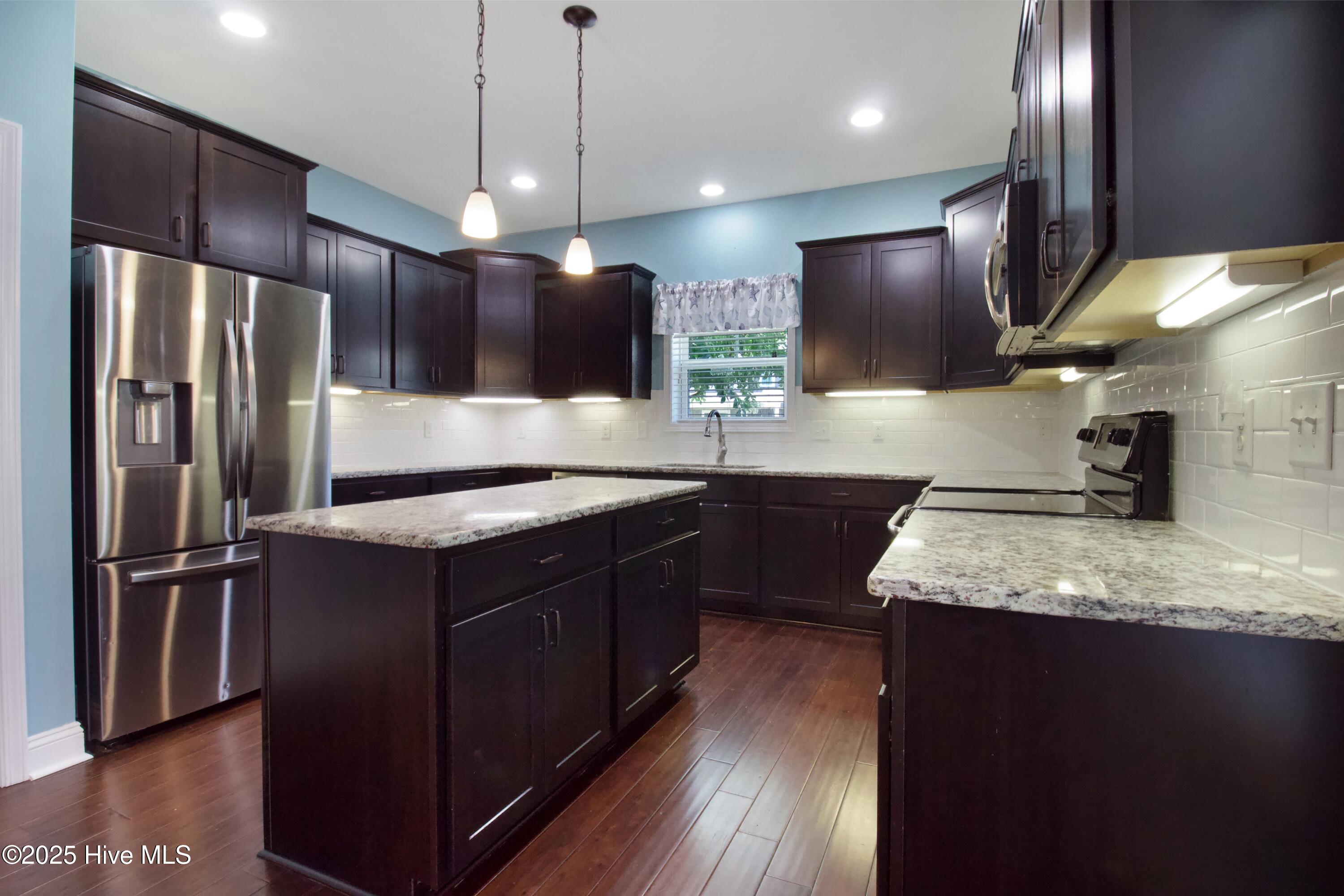 100 E Goldeneye Court Property Photo 15