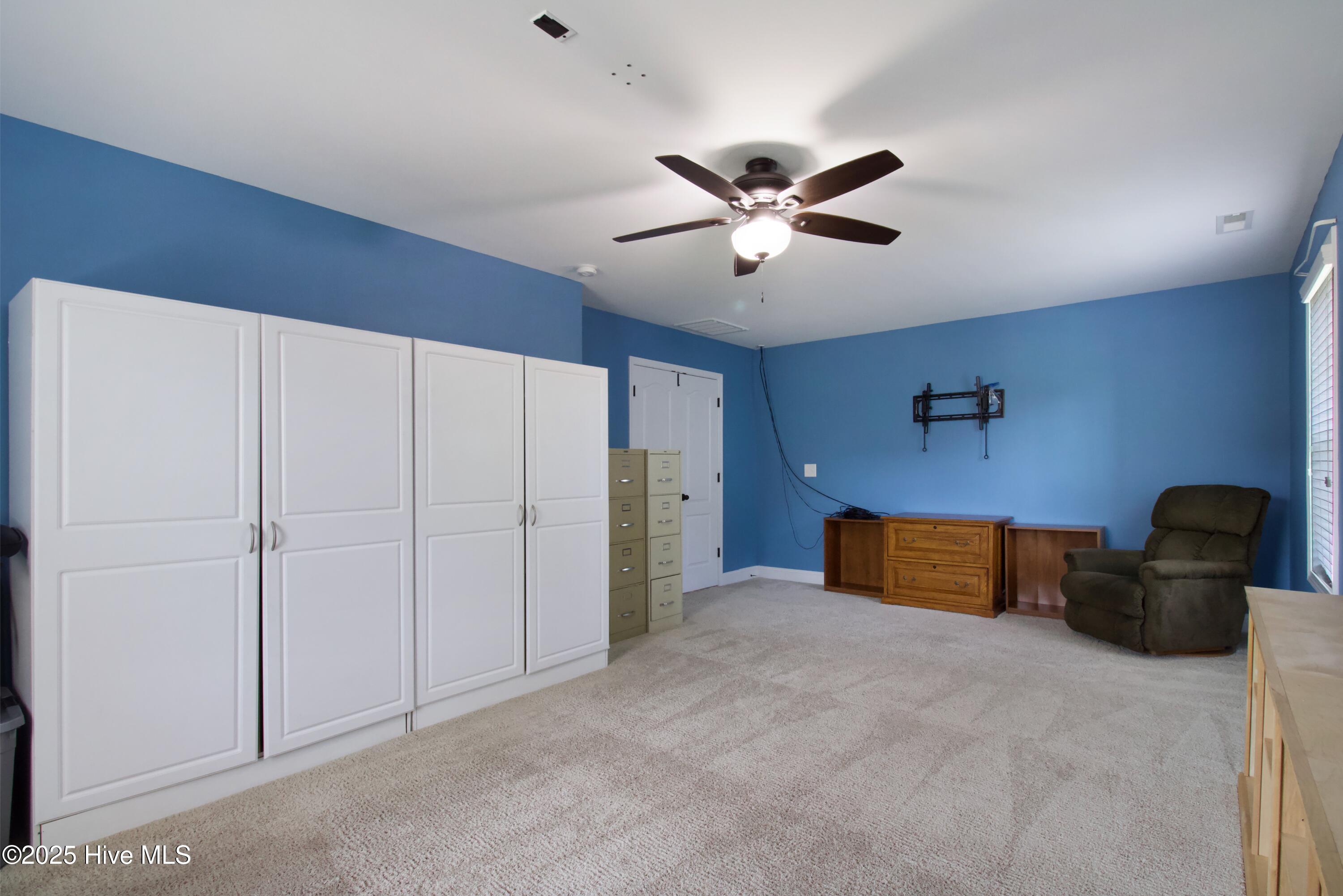 100 E Goldeneye Court Property Photo 37