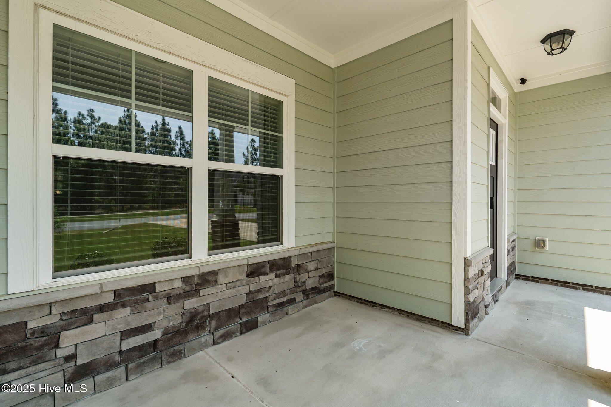 830 Winston Pines Drive Property Photo 7