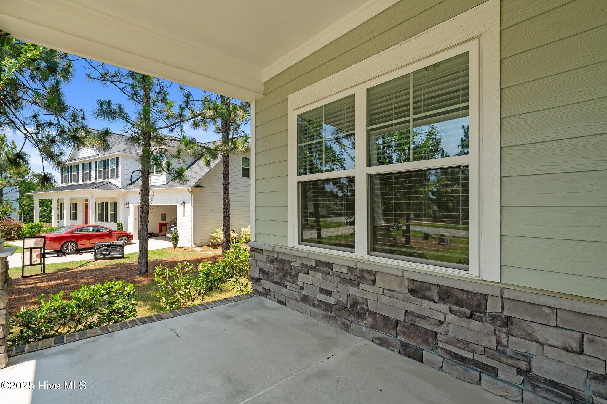 830 Winston Pines Drive Property Photo 8