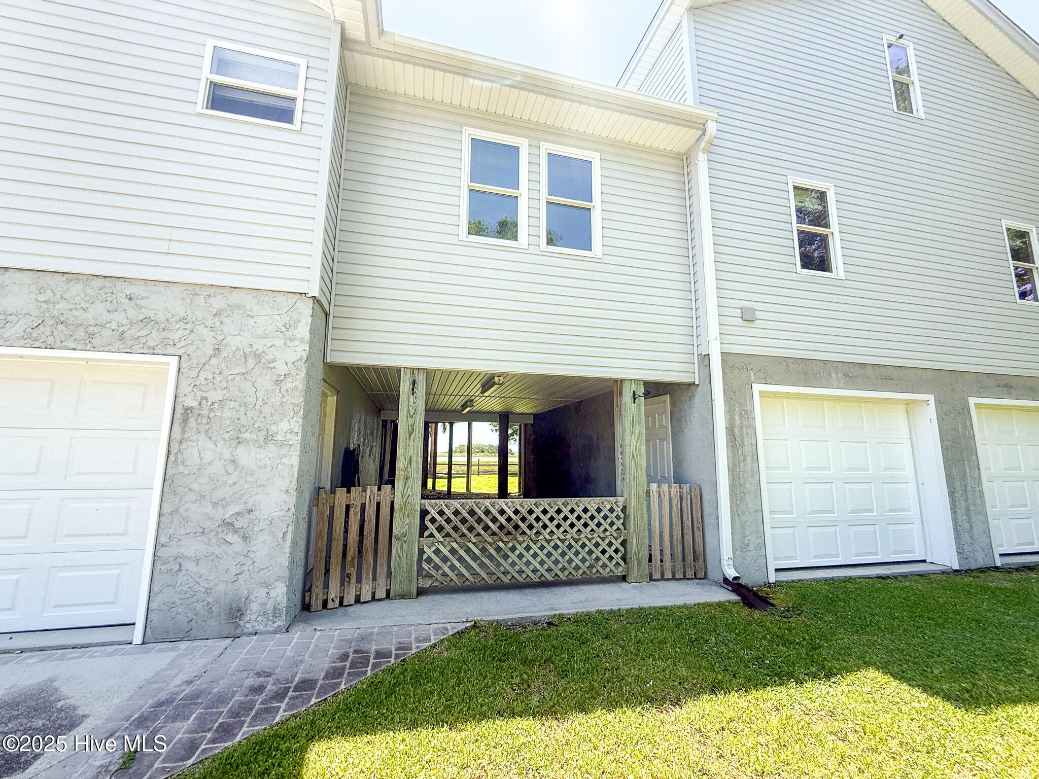 101 Hamilton Lane Property Photo 41