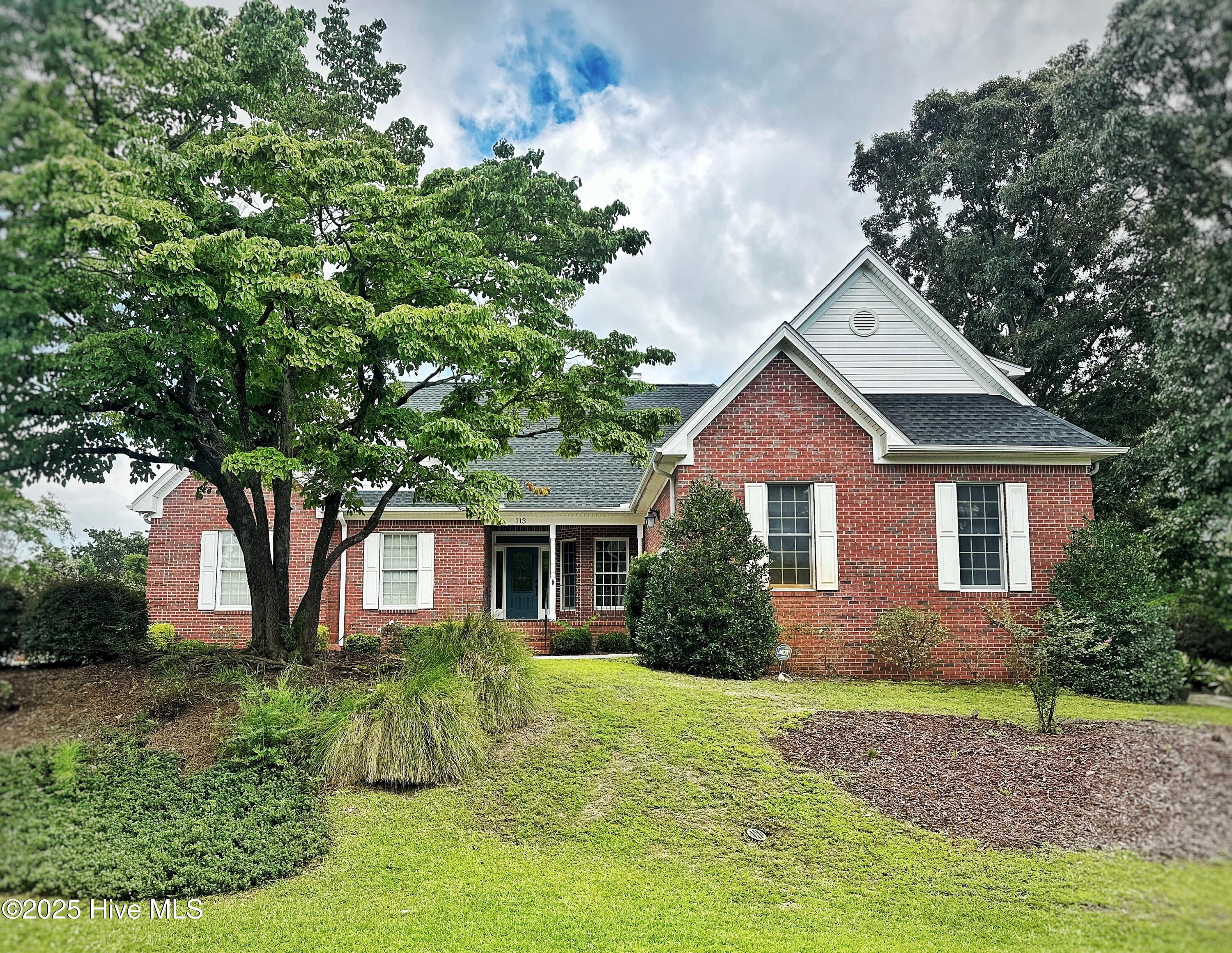 113 Golf Terrace Drive Property Photo 1
