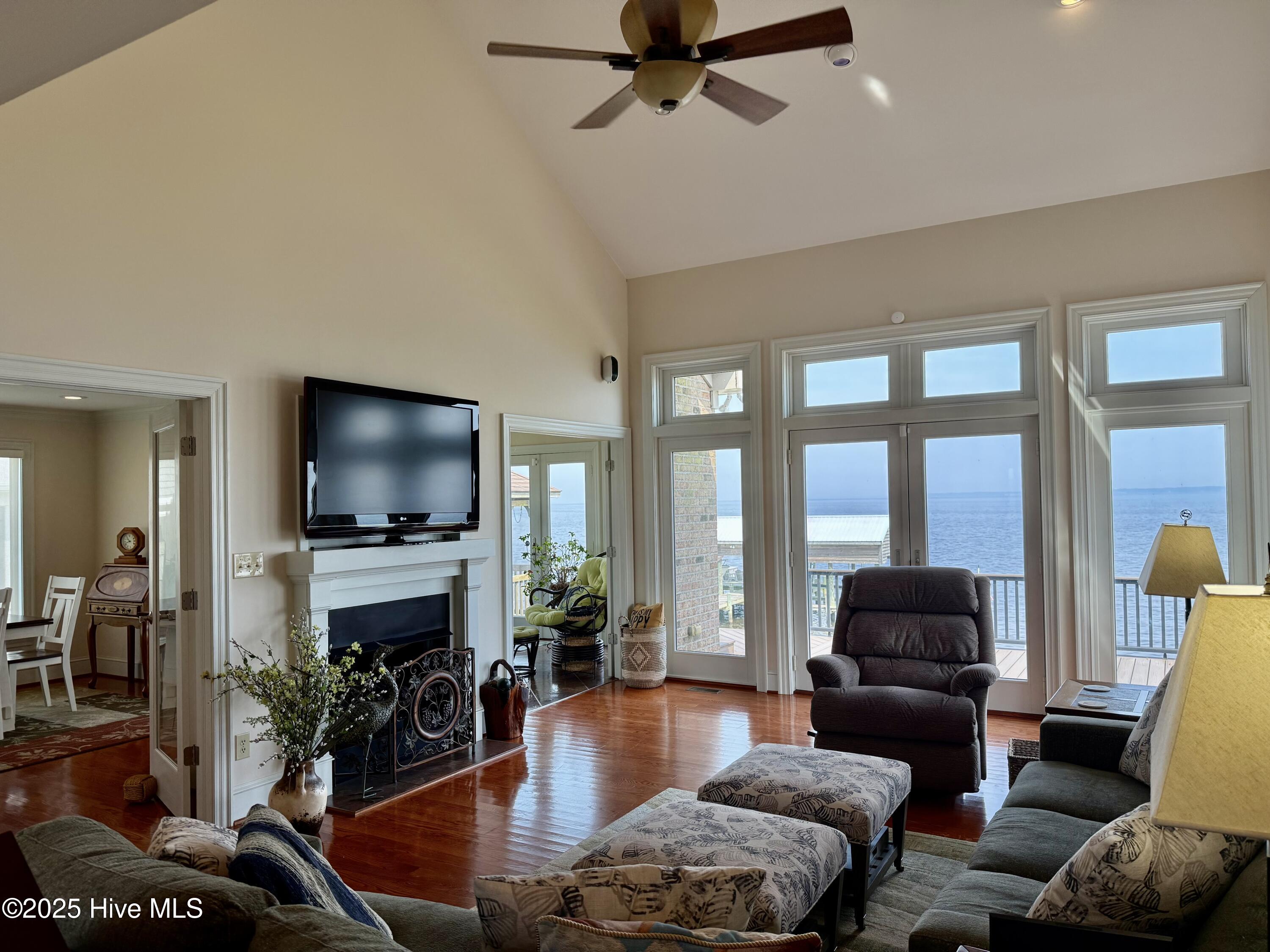 766 Learys Beach Property Photo 3