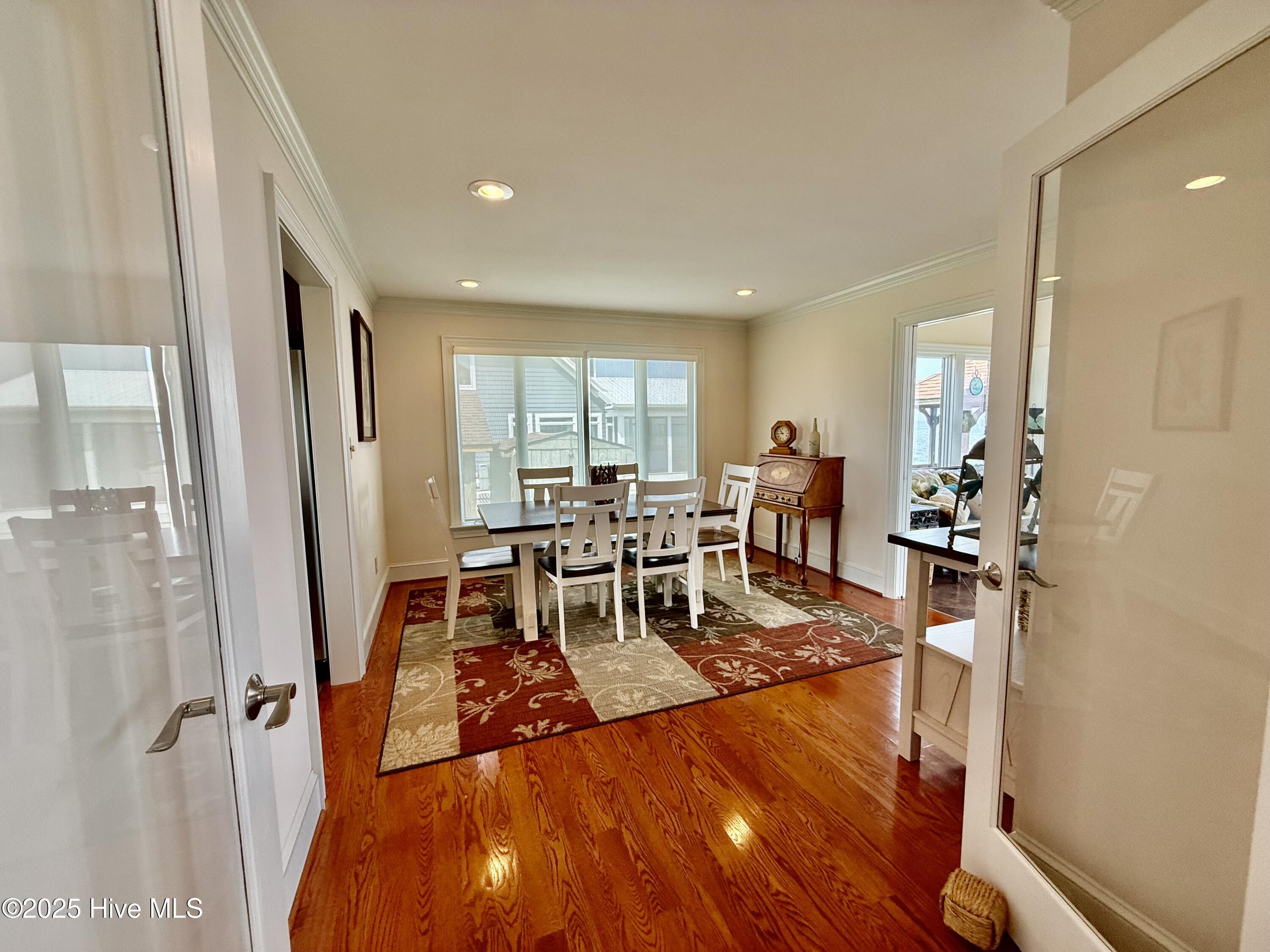766 Learys Beach Property Photo 15