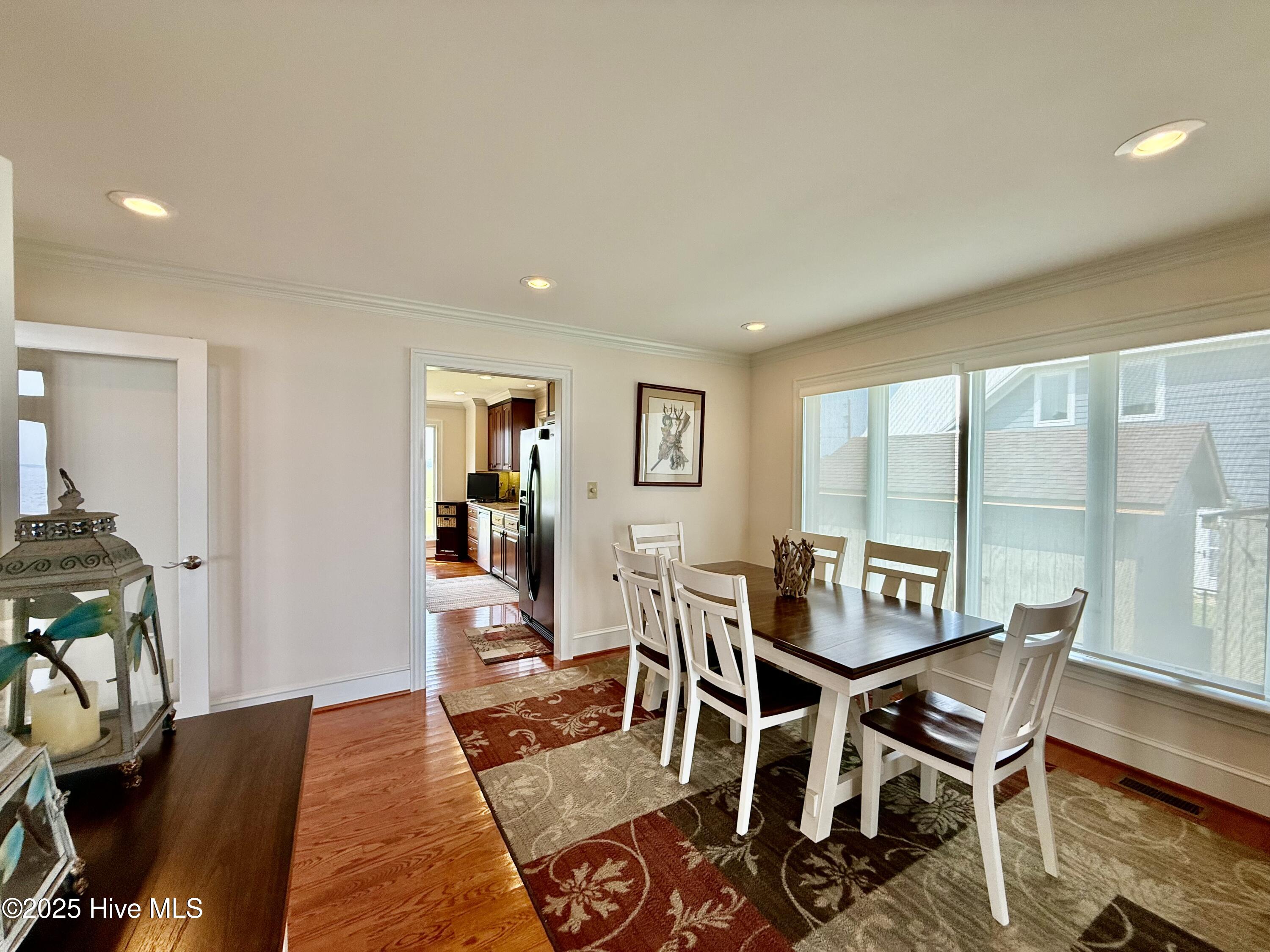 766 Learys Beach Property Photo 17