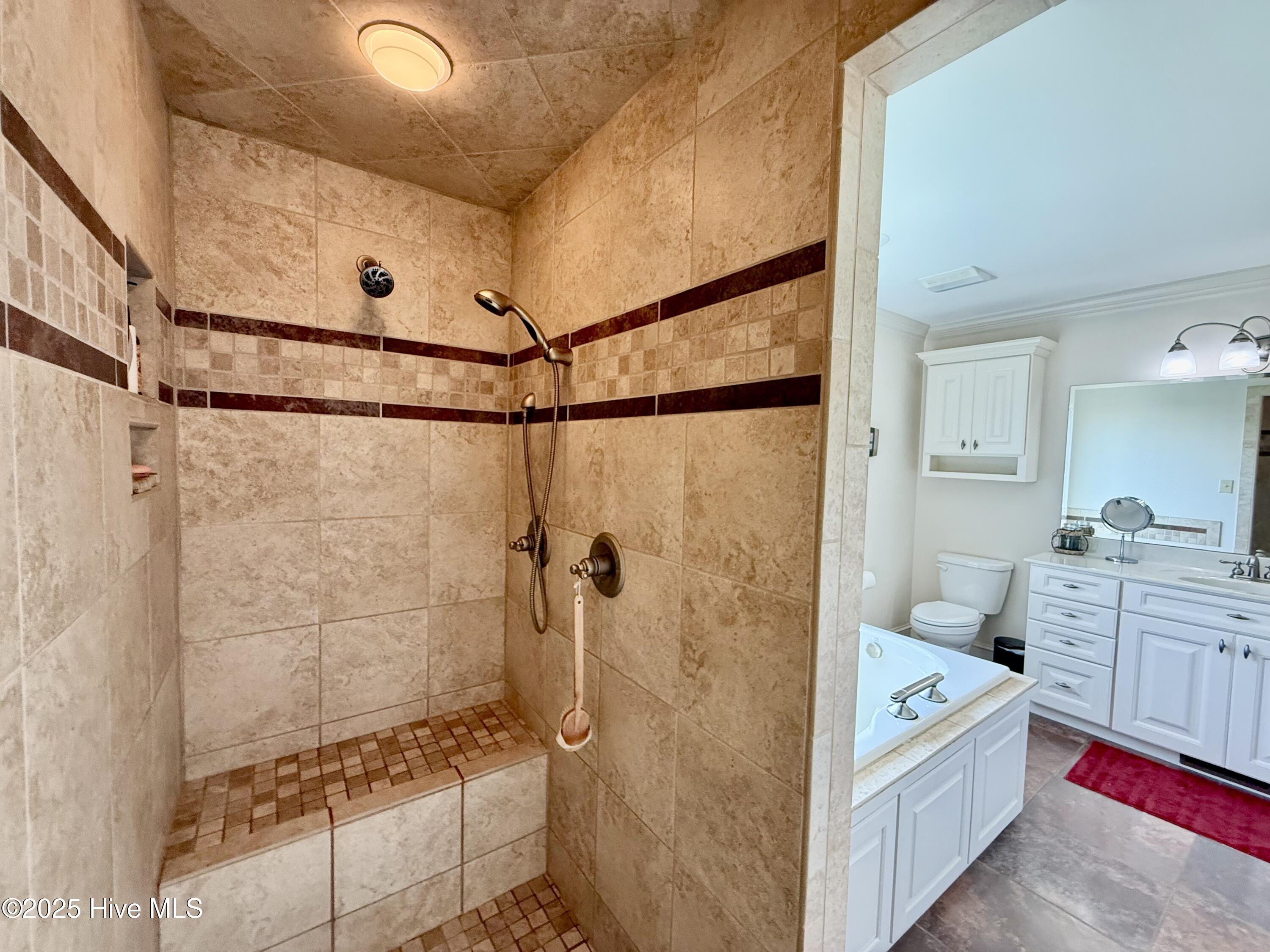 766 Learys Beach Property Photo 31