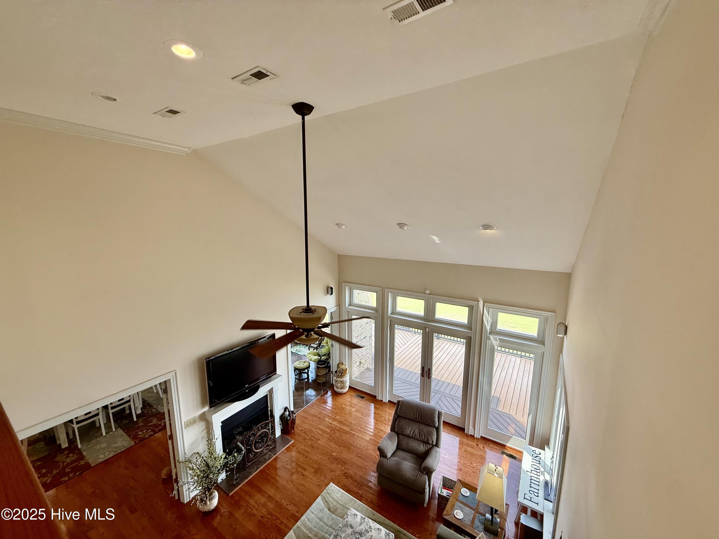 766 Learys Beach Property Photo 37