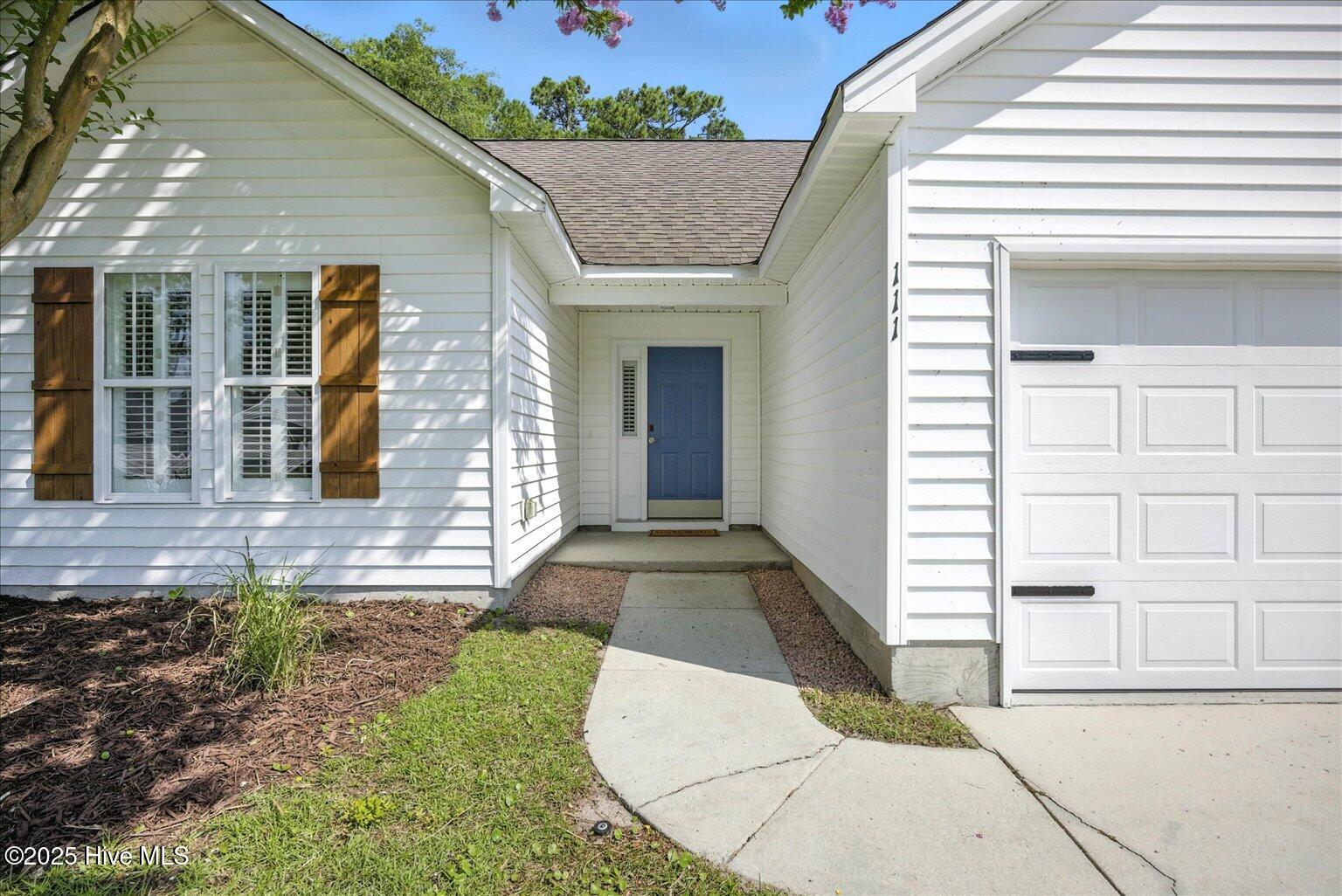 111 Yaupon Court Property Photo 2