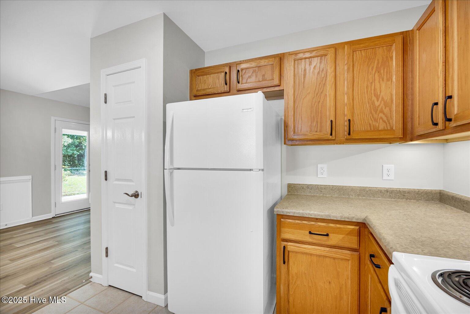 111 Yaupon Court Property Photo 10