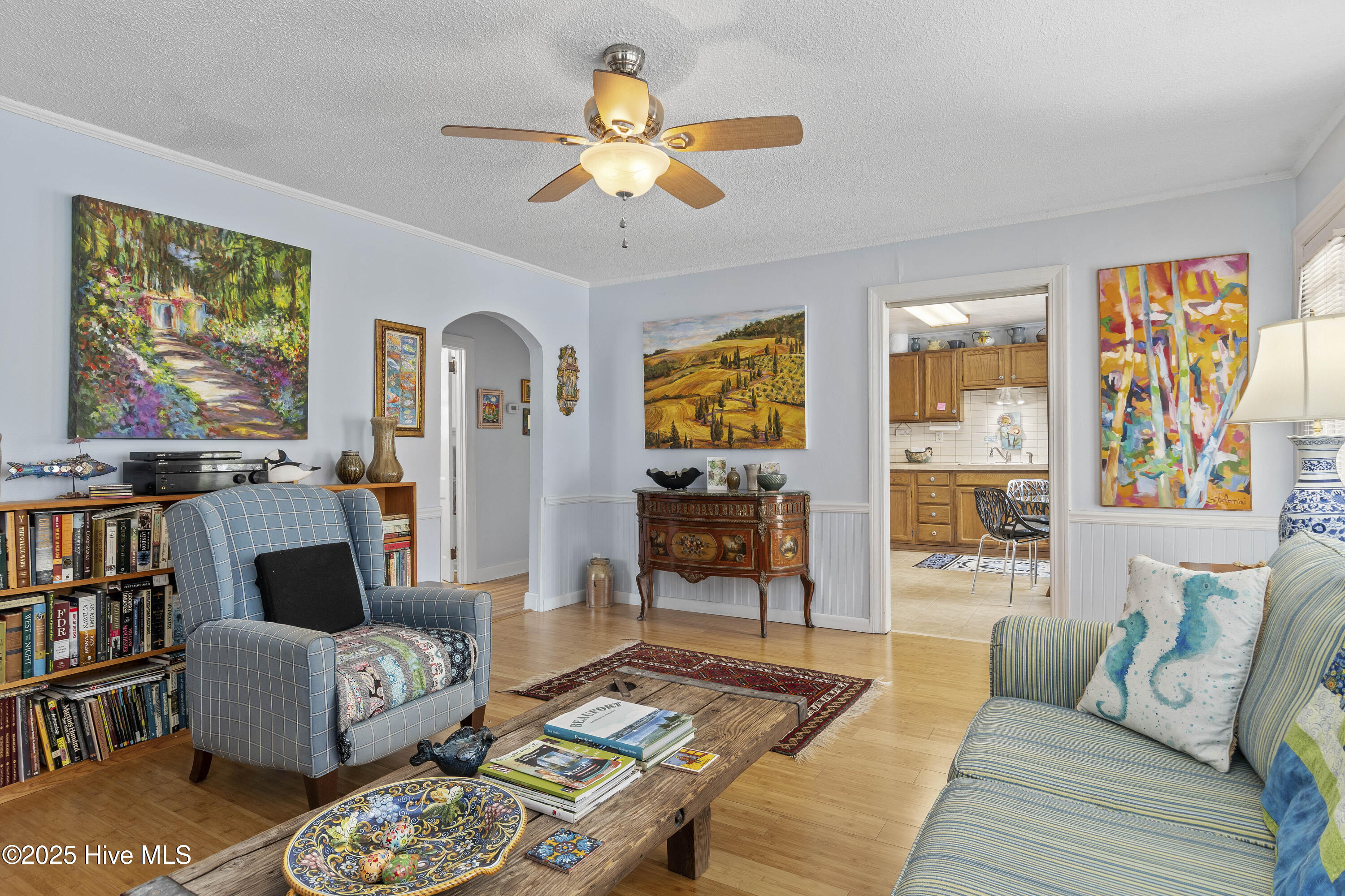 109 Sunshine Court Property Photo 12