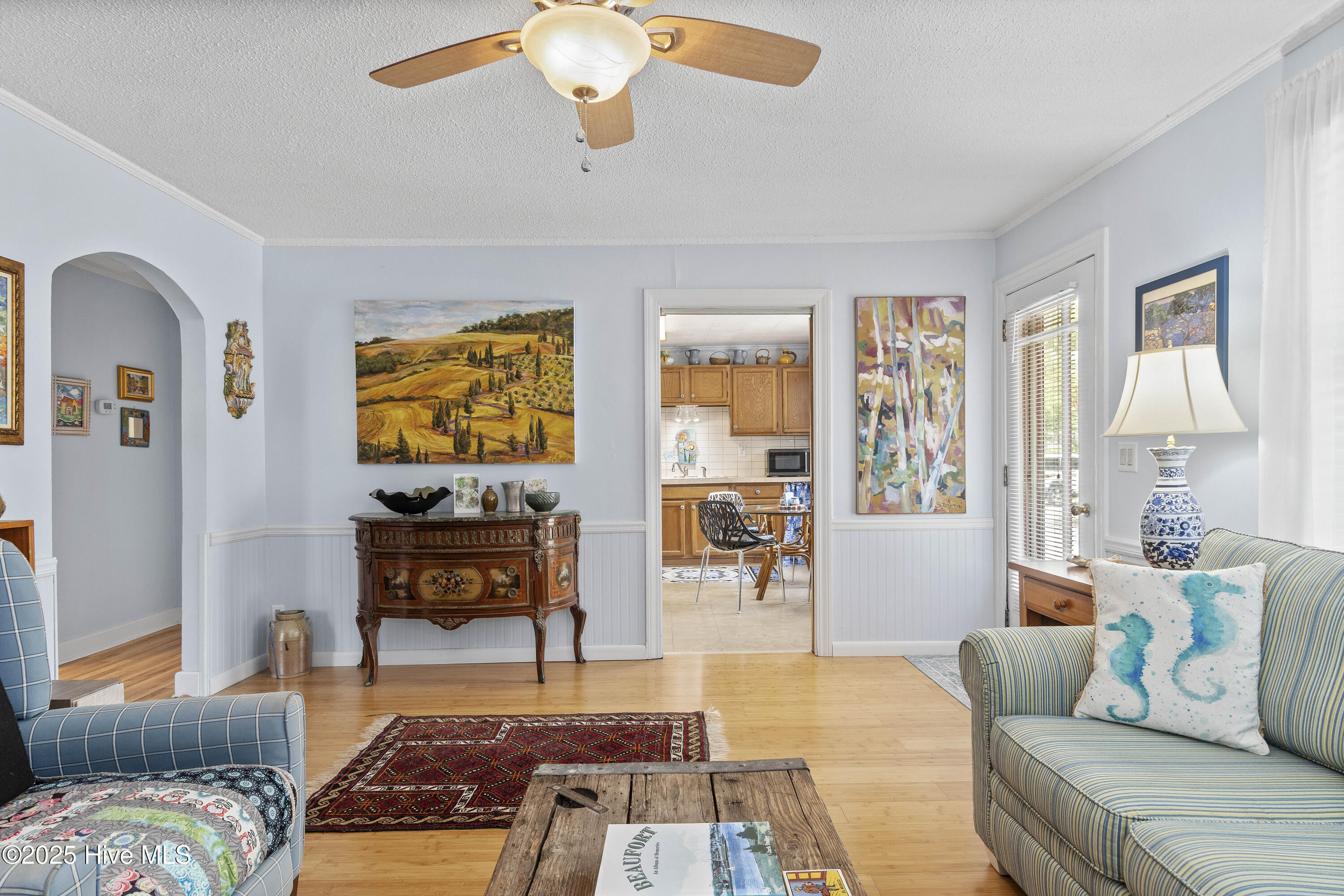 109 Sunshine Court Property Photo 14