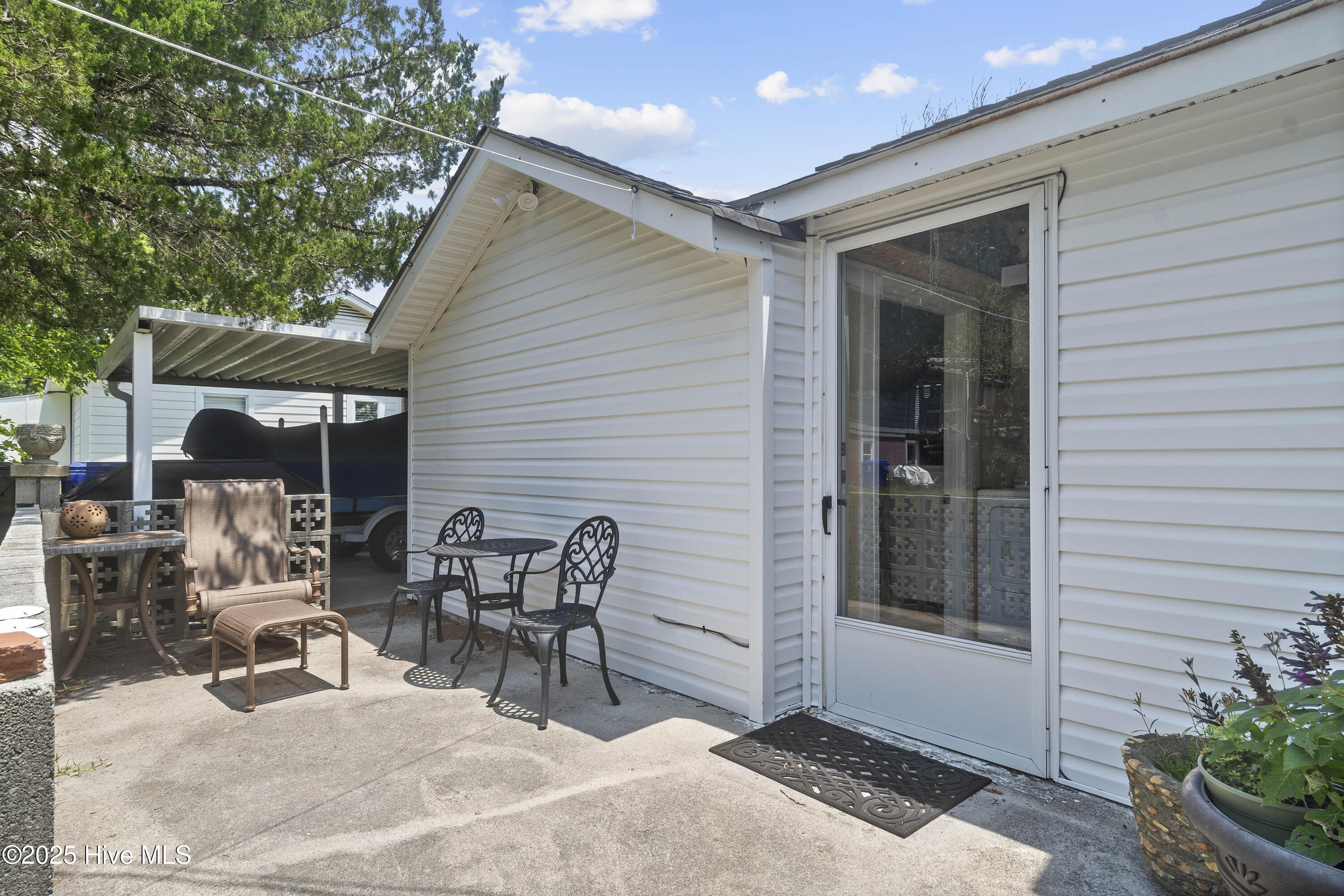 109 Sunshine Court Property Photo 32