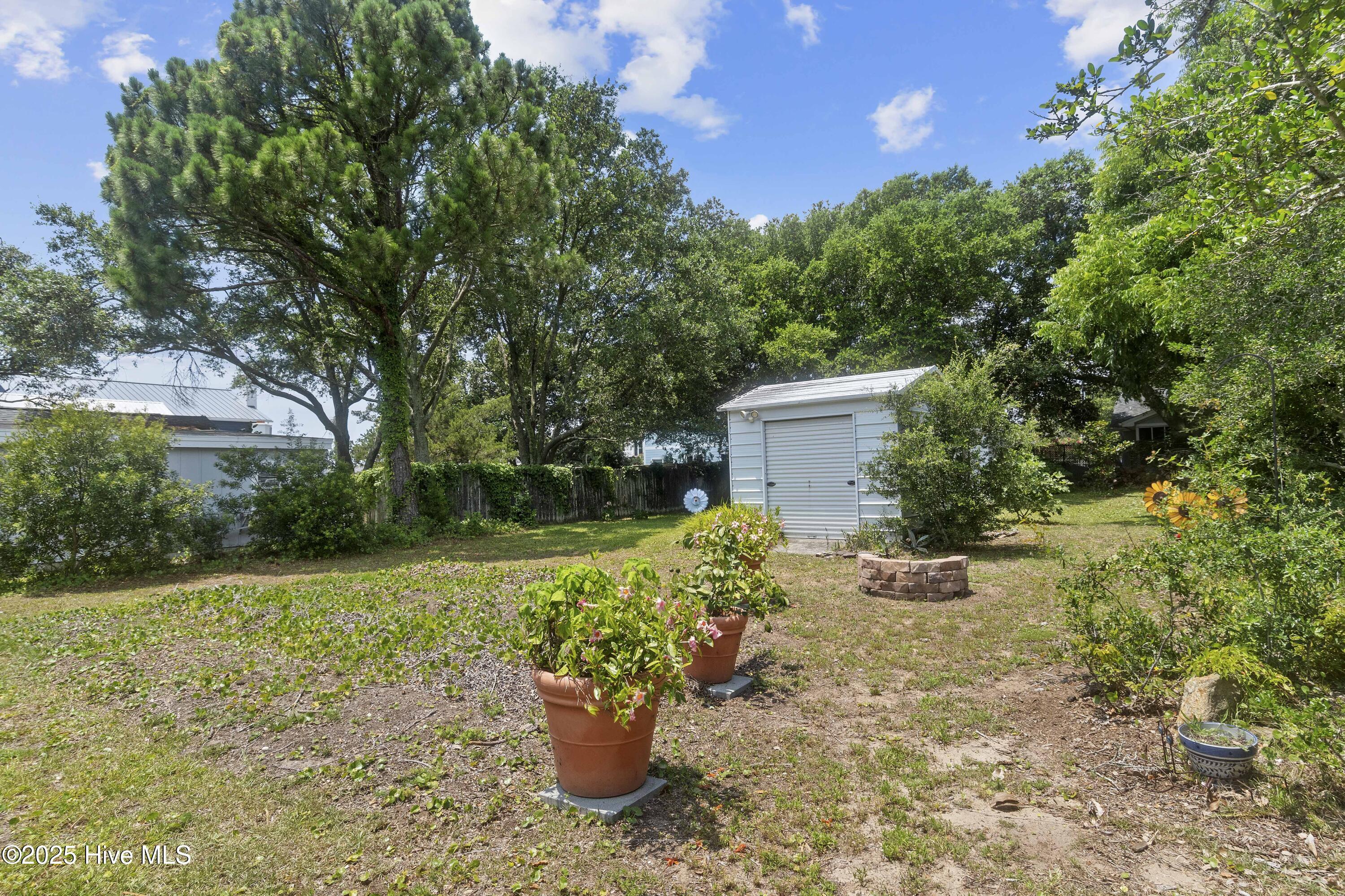 109 Sunshine Court Property Photo 34