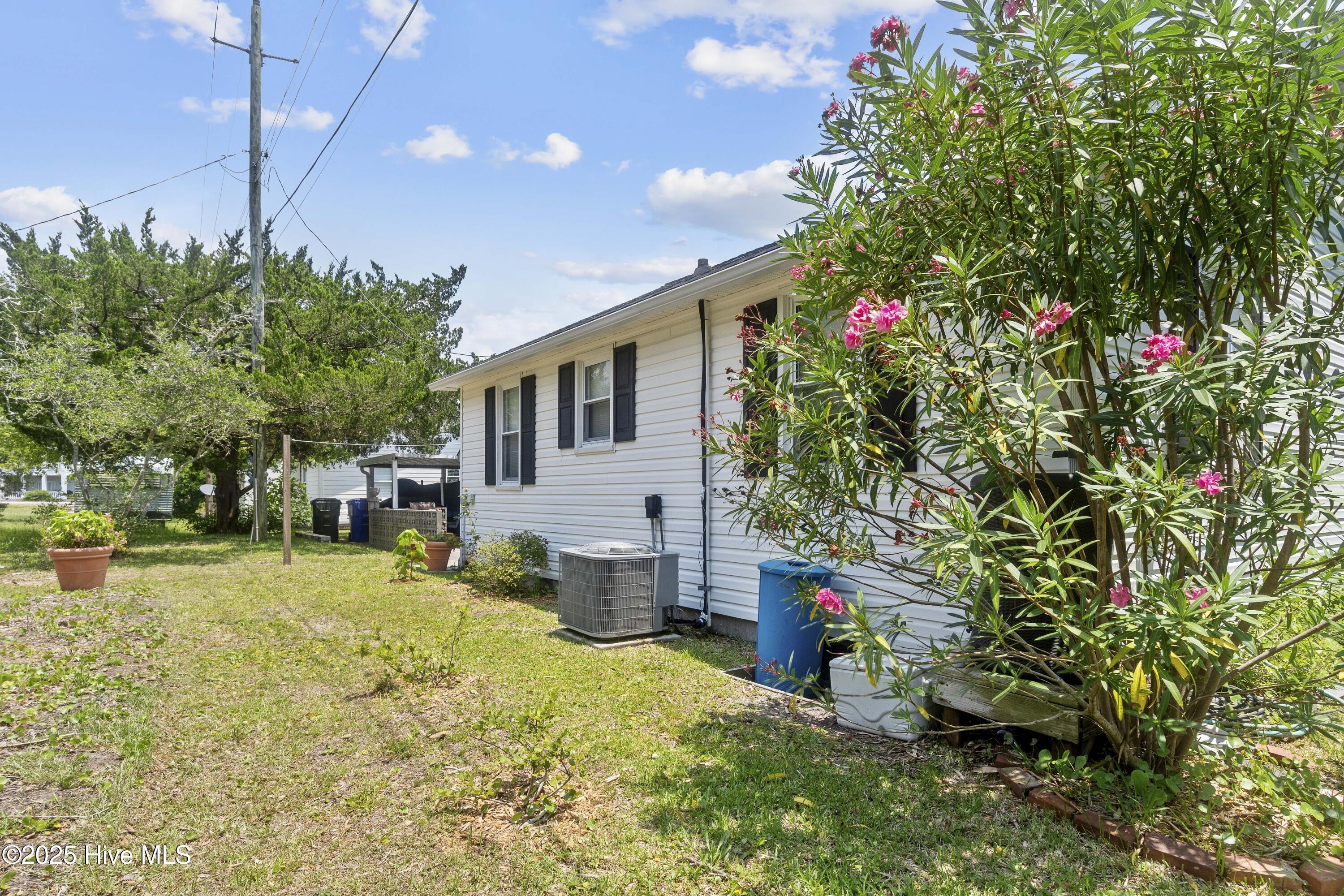 109 Sunshine Court Property Photo 36
