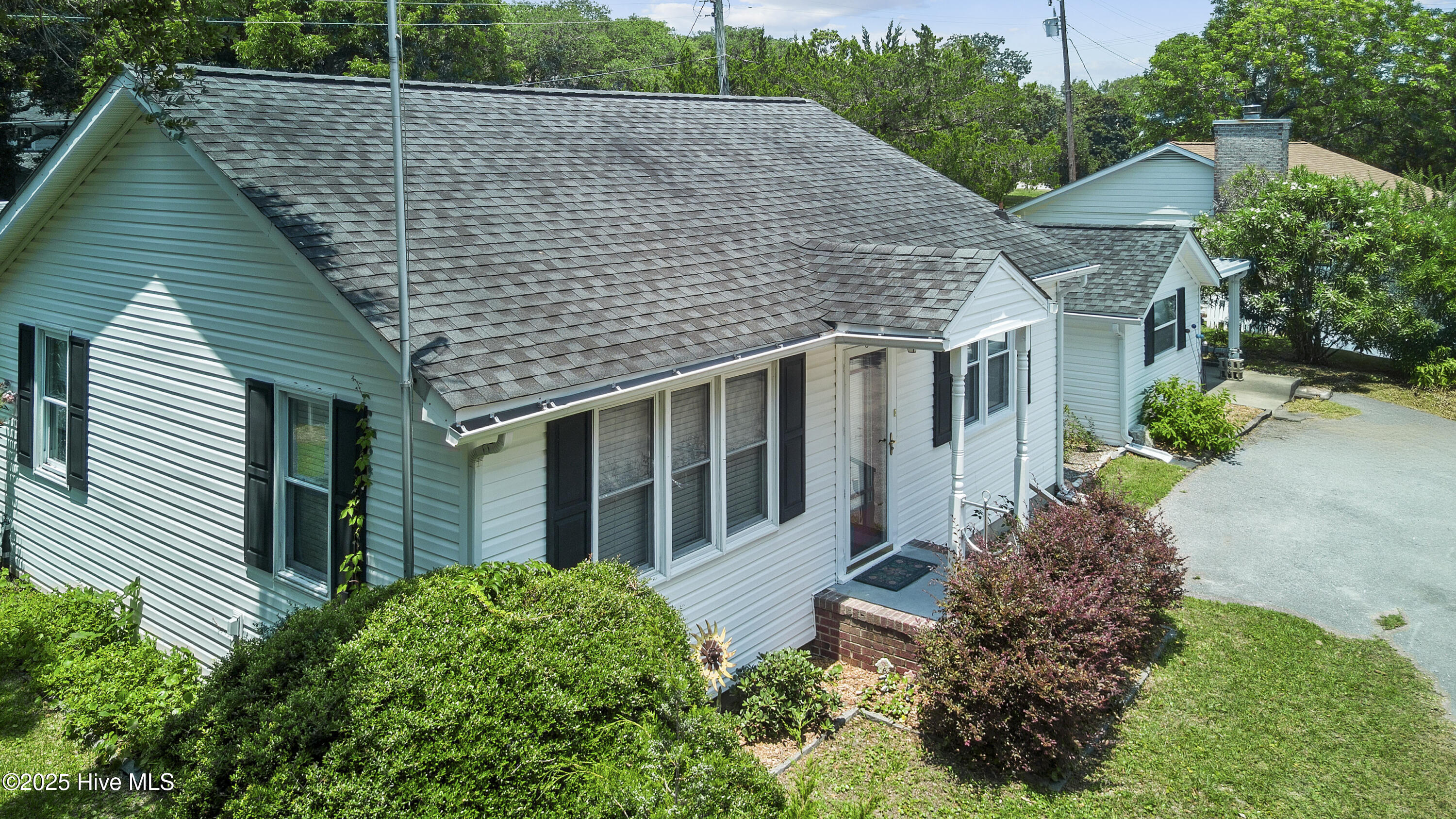 109 Sunshine Court Property Photo 51