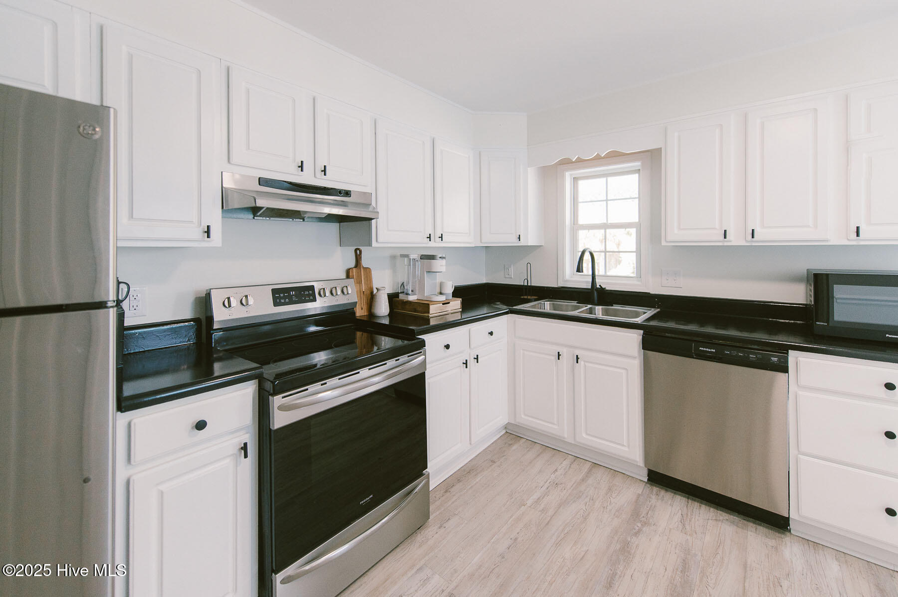 1003 Fifth Street Property Photo 53