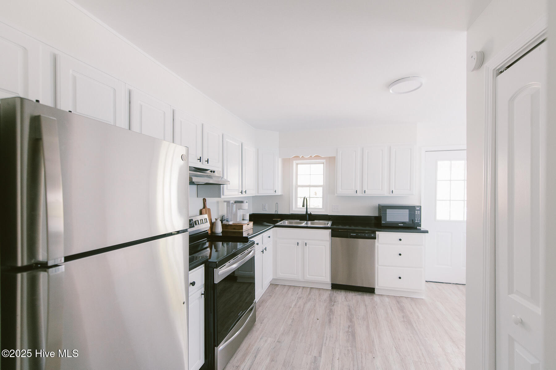 1003 Fifth Street Property Photo 57