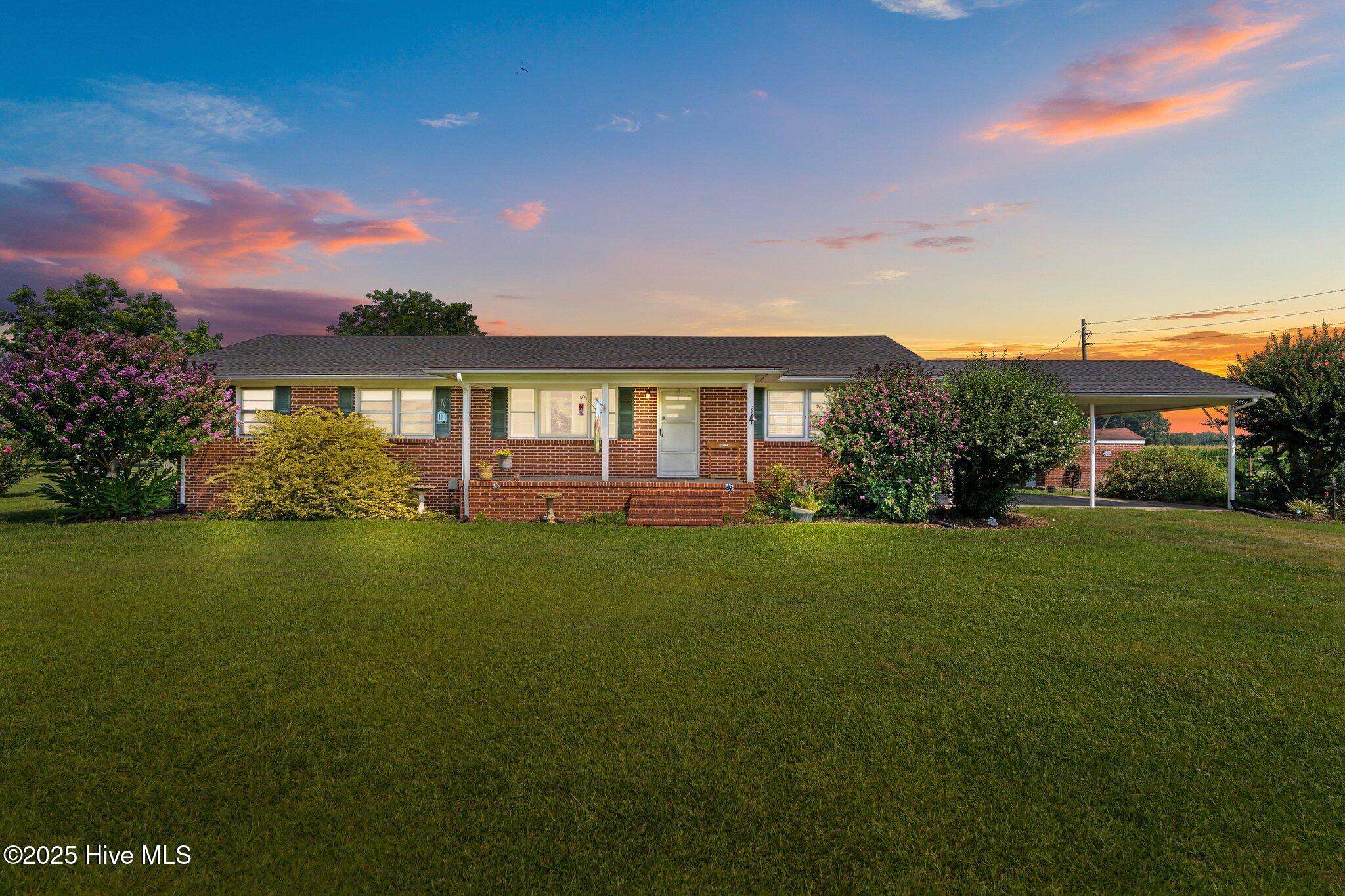 8880 Willard Road Property Photo 1