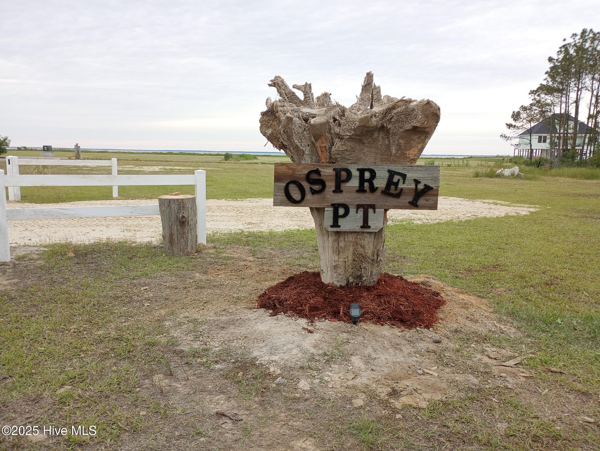 289 Shifting Sands Road Property Photo 1