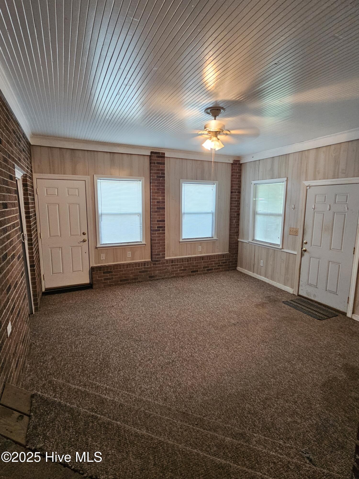 453 Fort Run Road Property Photo 5