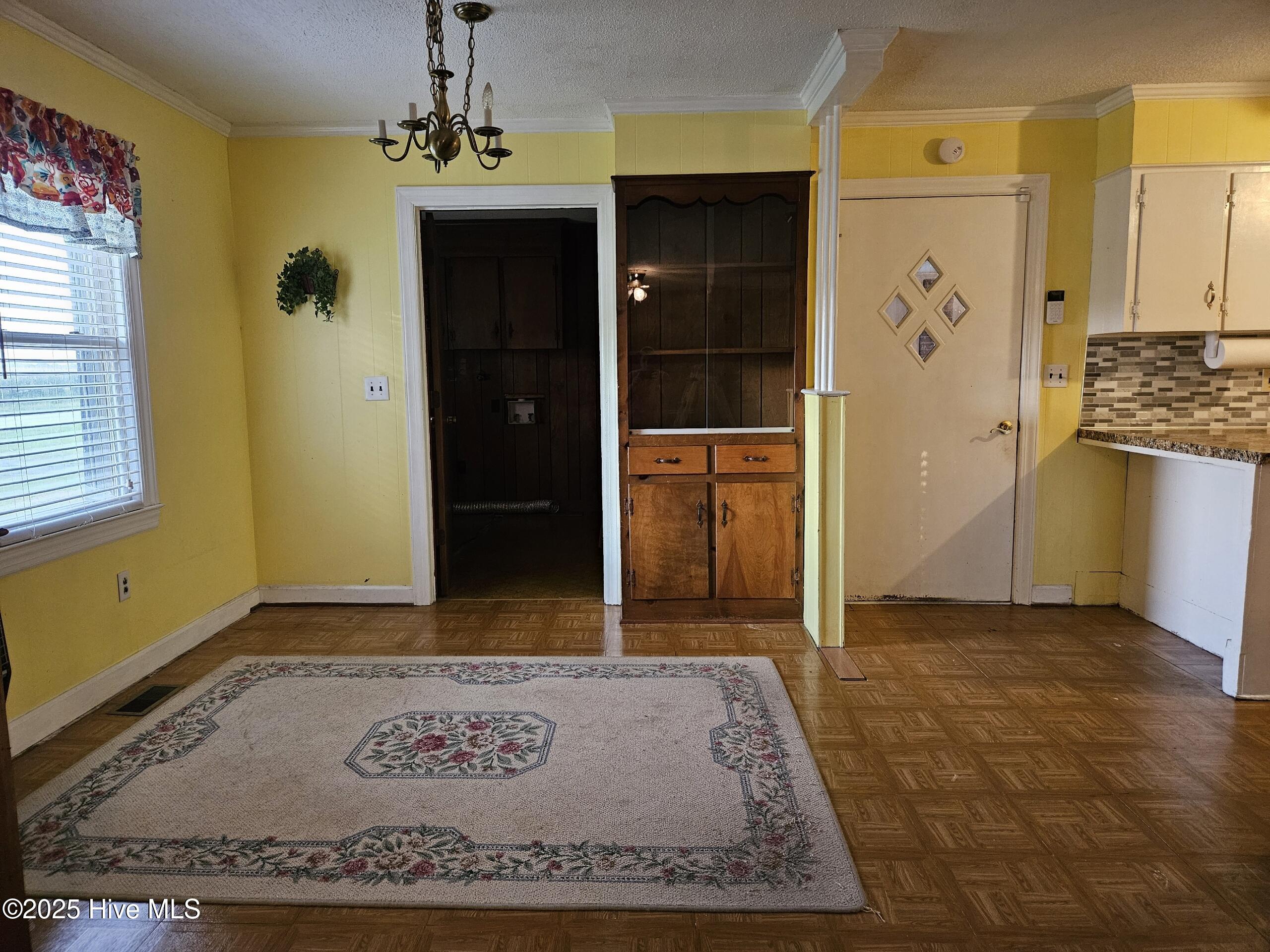 453 Fort Run Road Property Photo 9