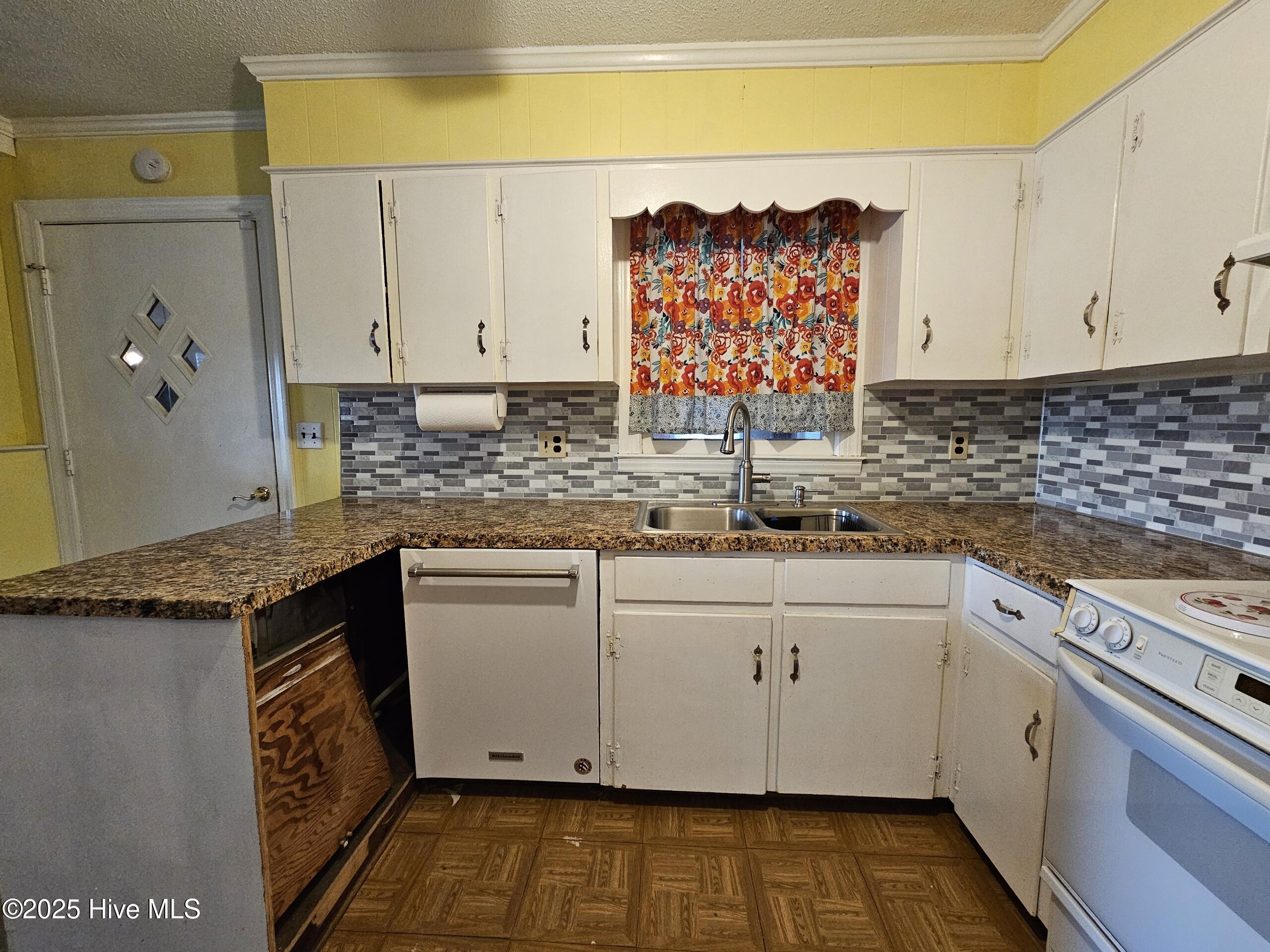 453 Fort Run Road Property Photo 10