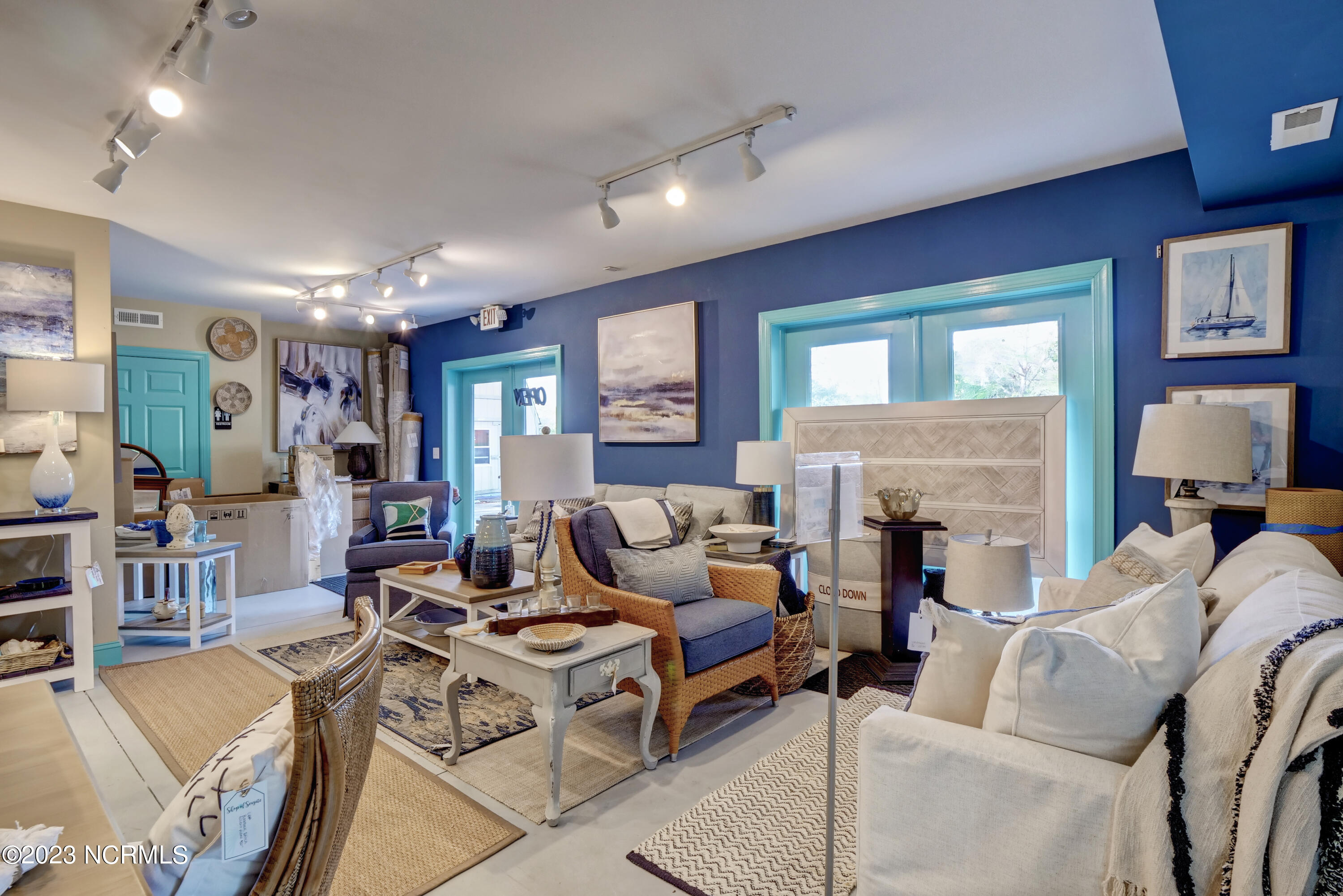 Property Photo 33