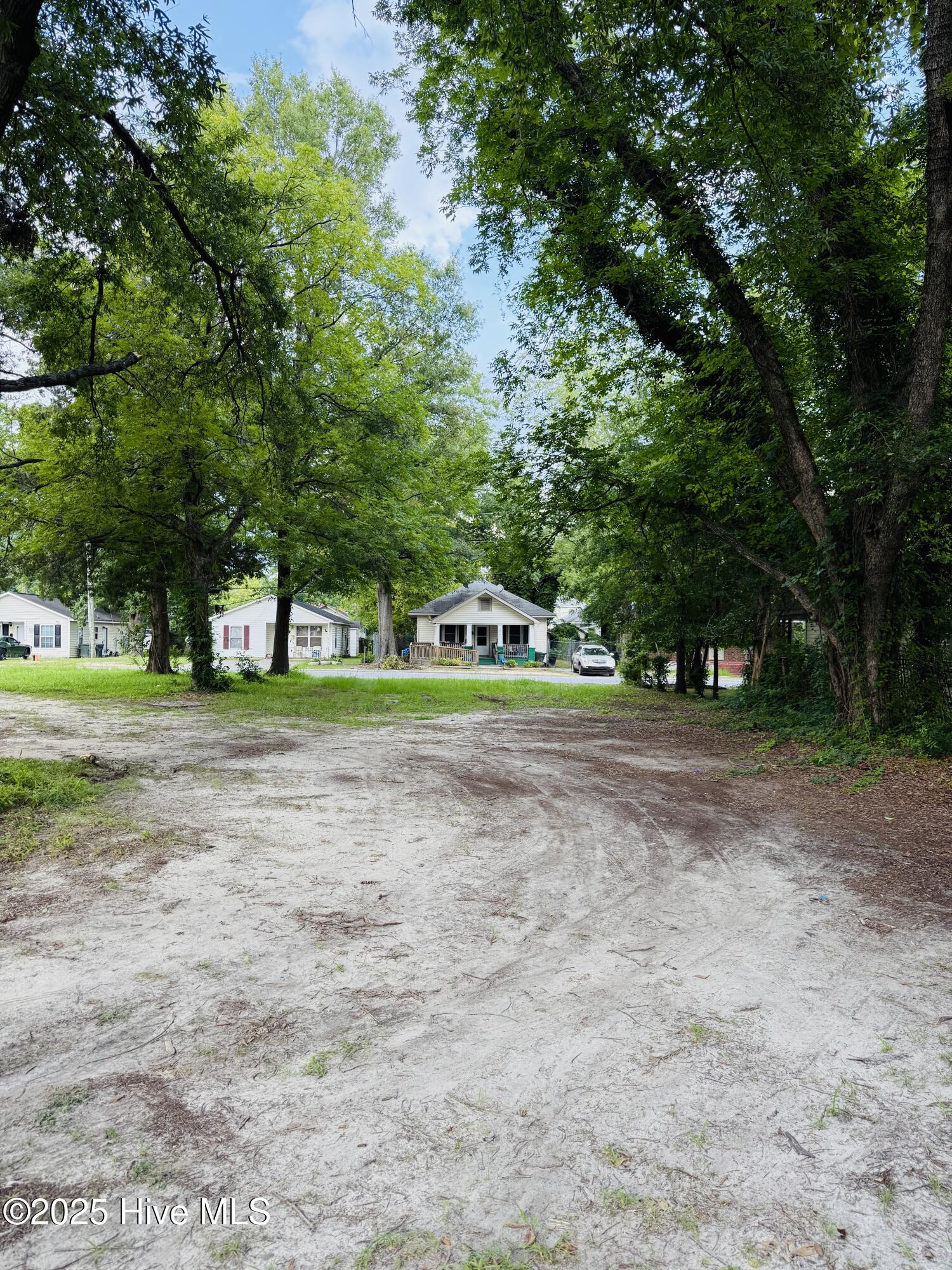 1013 Ward Street Property Photo 1