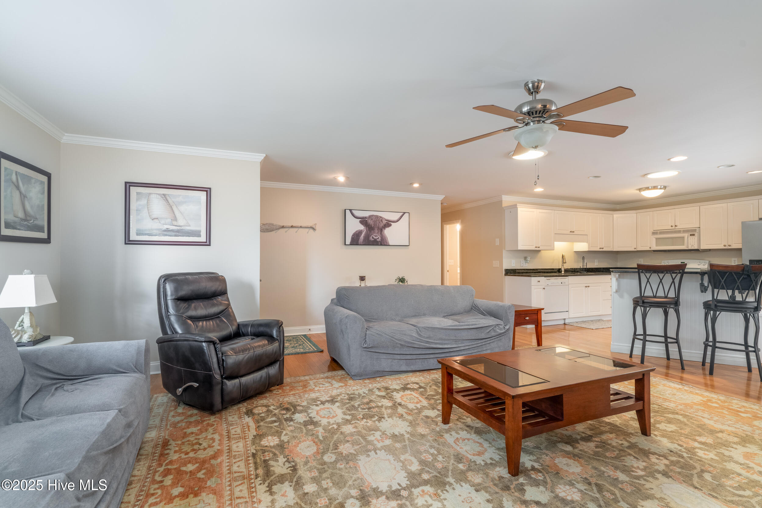 108 Ne 41st Street Property Photo 16