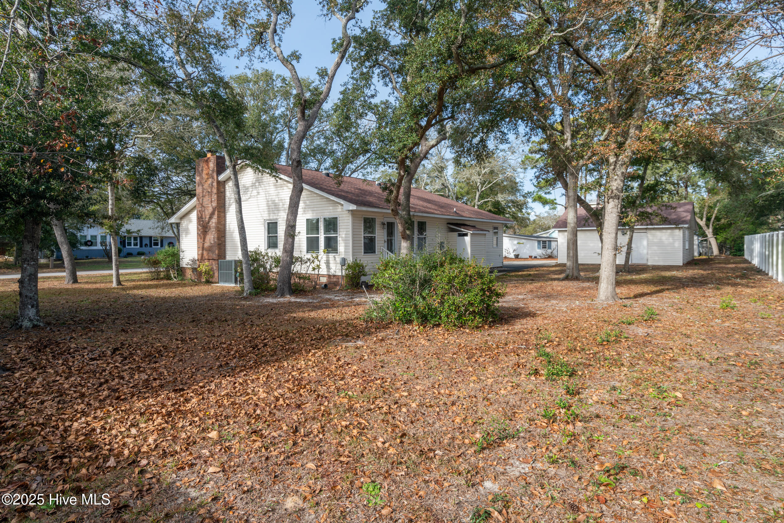 108 Ne 41st Street Property Photo 39