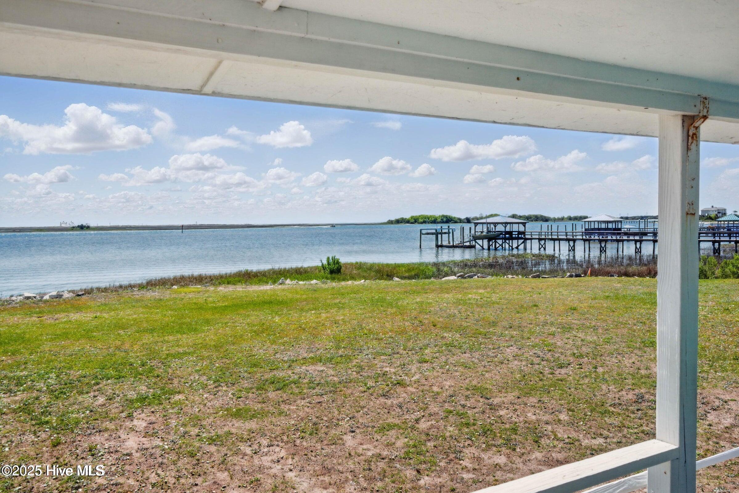 7663 Myrtle Grove Road Property Photo 10
