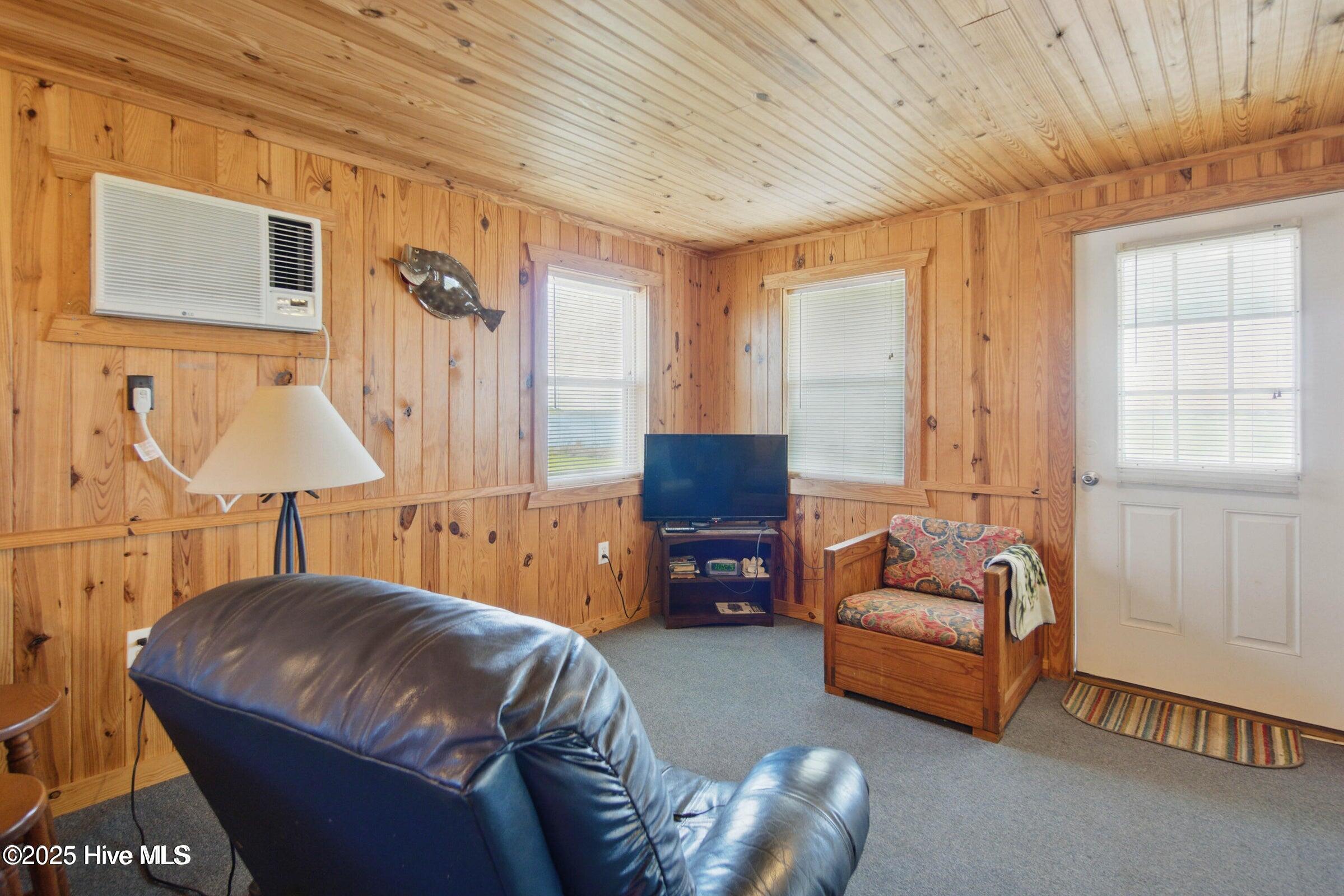 7663 Myrtle Grove Road Property Photo 14