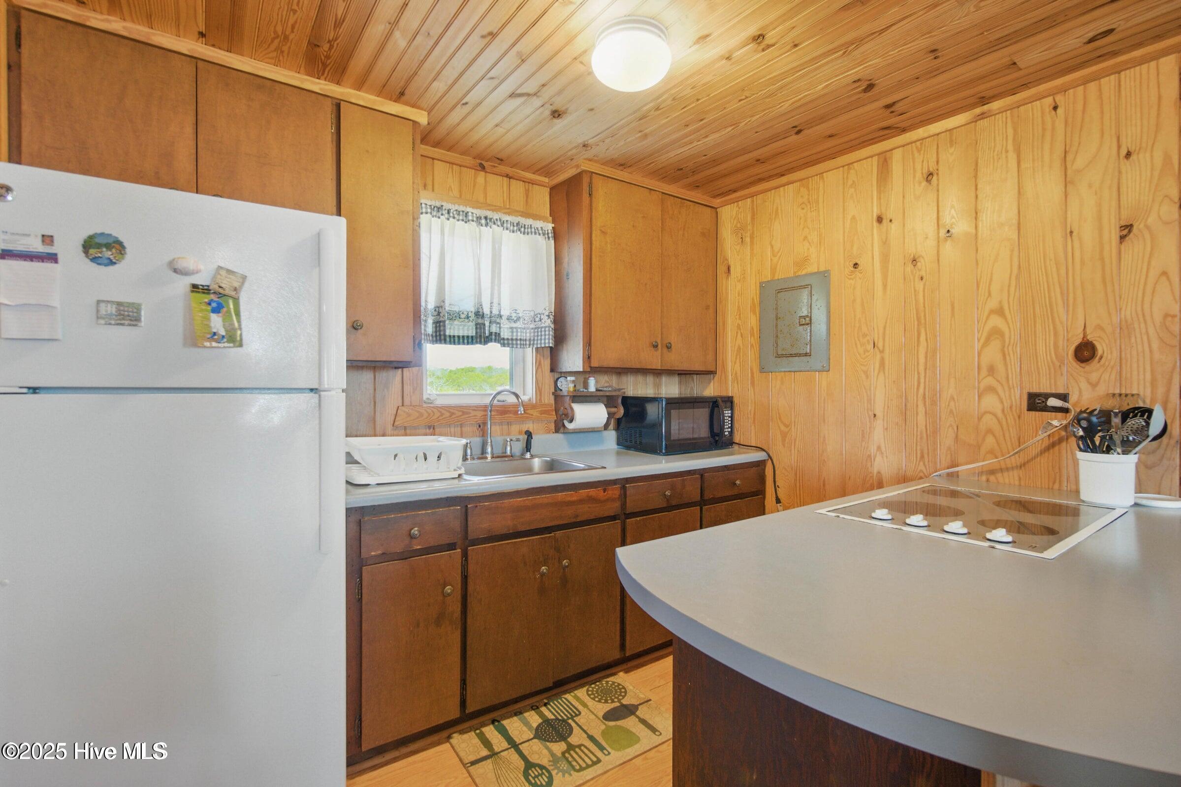 7663 Myrtle Grove Road Property Photo 18