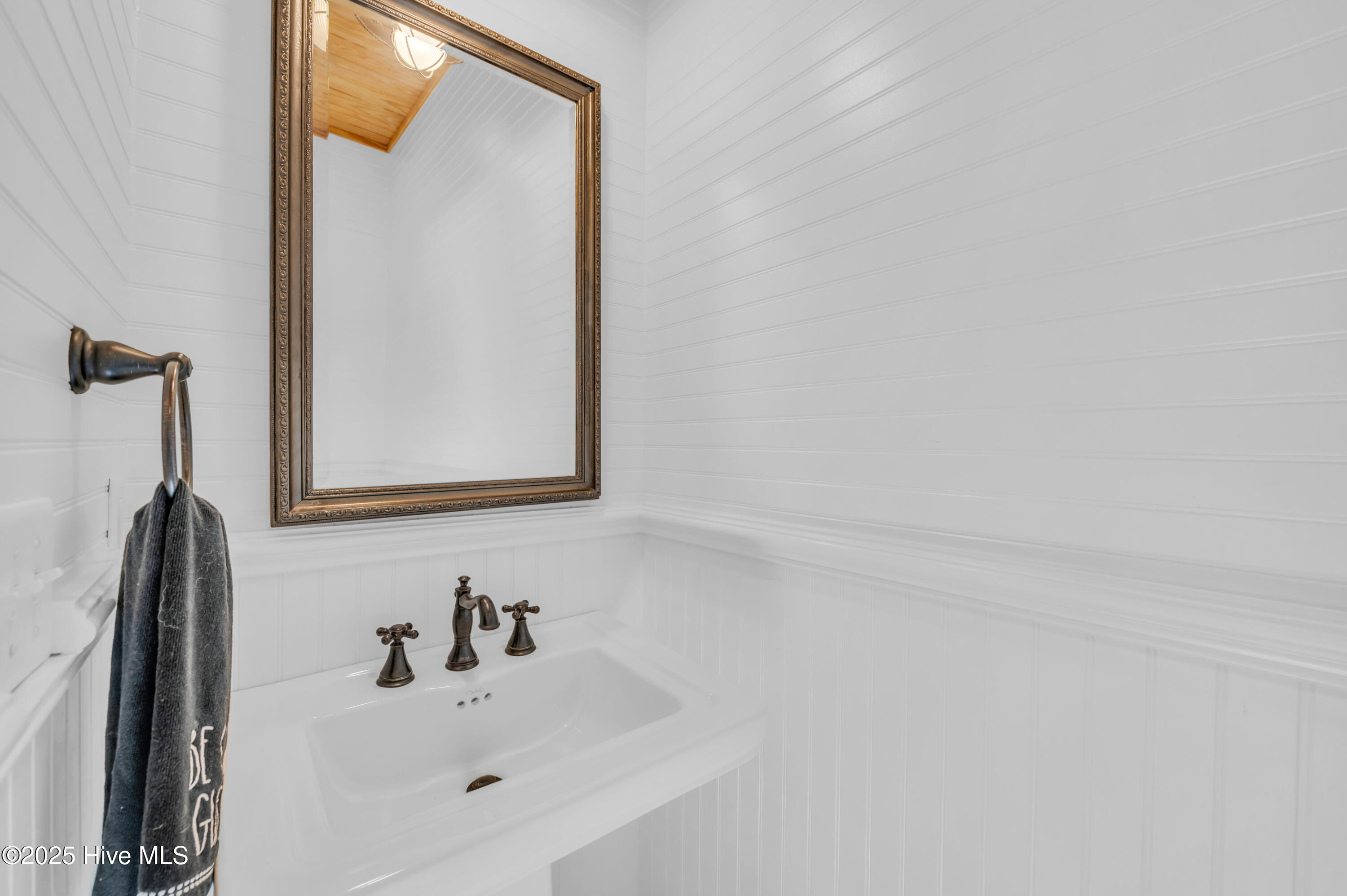 7941 Grenezay Road Property Photo 39