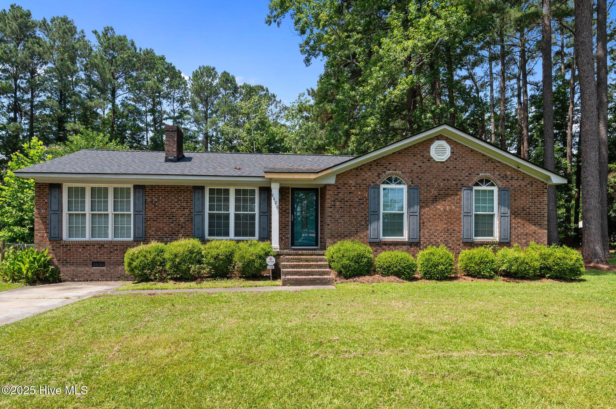 2426 Jay Circle Property Photo 1