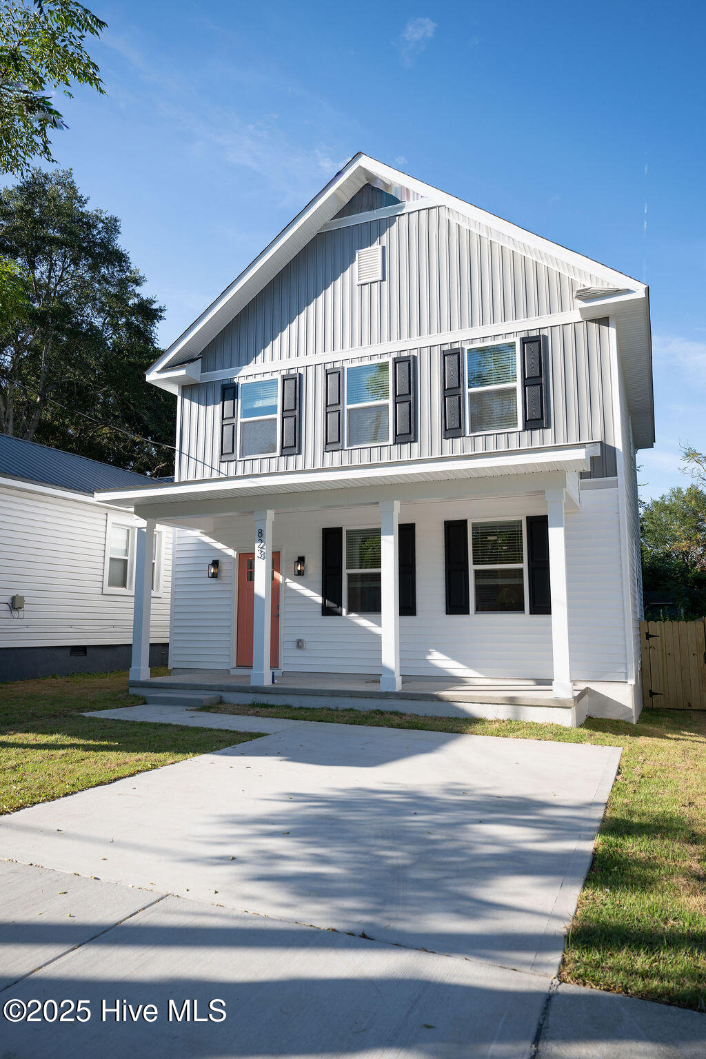 823 Hanover Street Property Photo 1