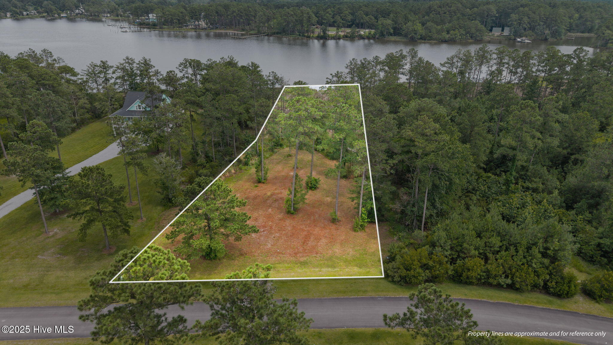 170 Waters Edge E Lane Property Photo 1