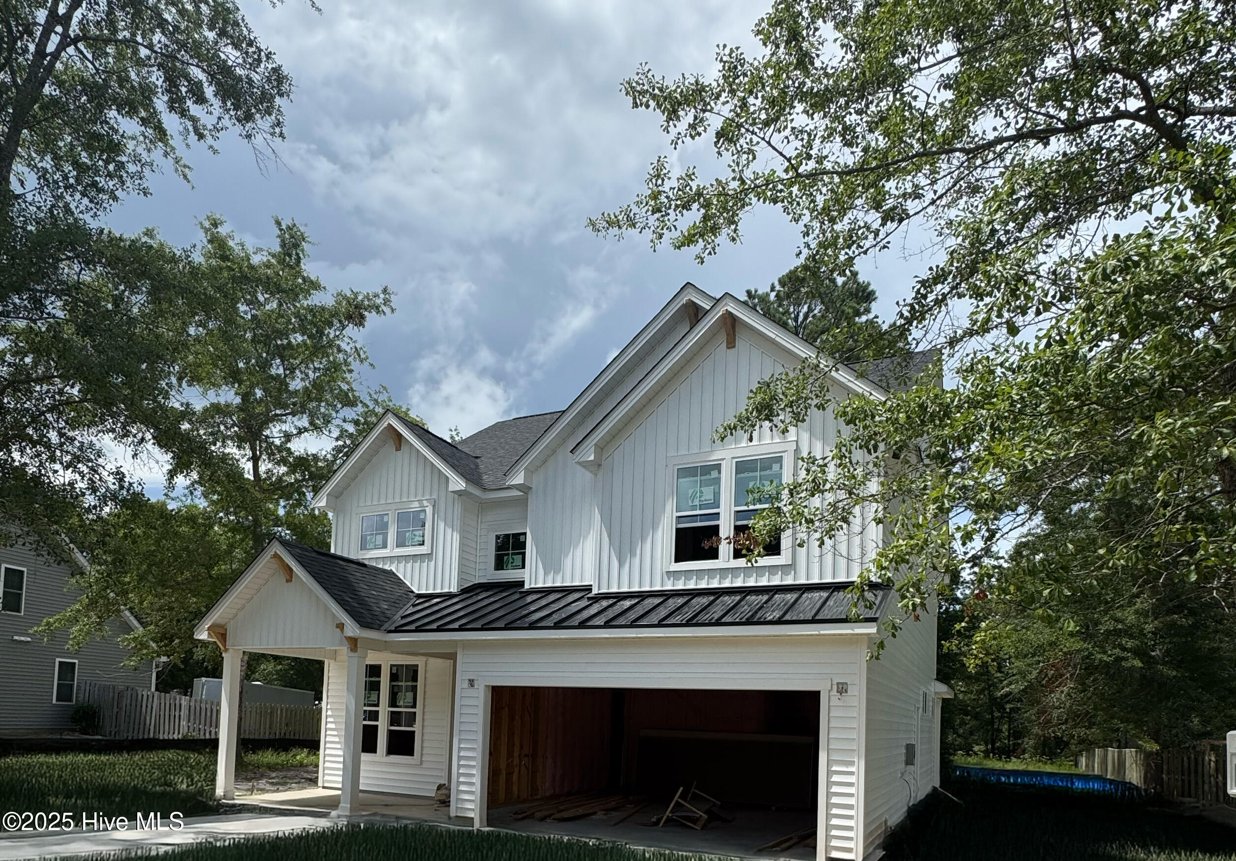 100516638 Property Photo 1