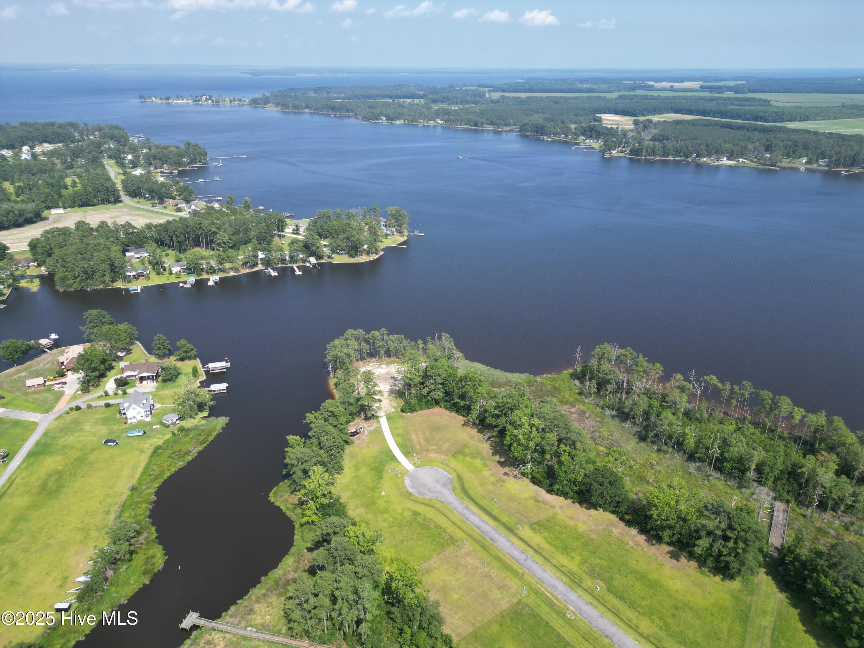 0 Pointe Harbor Drive Property Photo 1