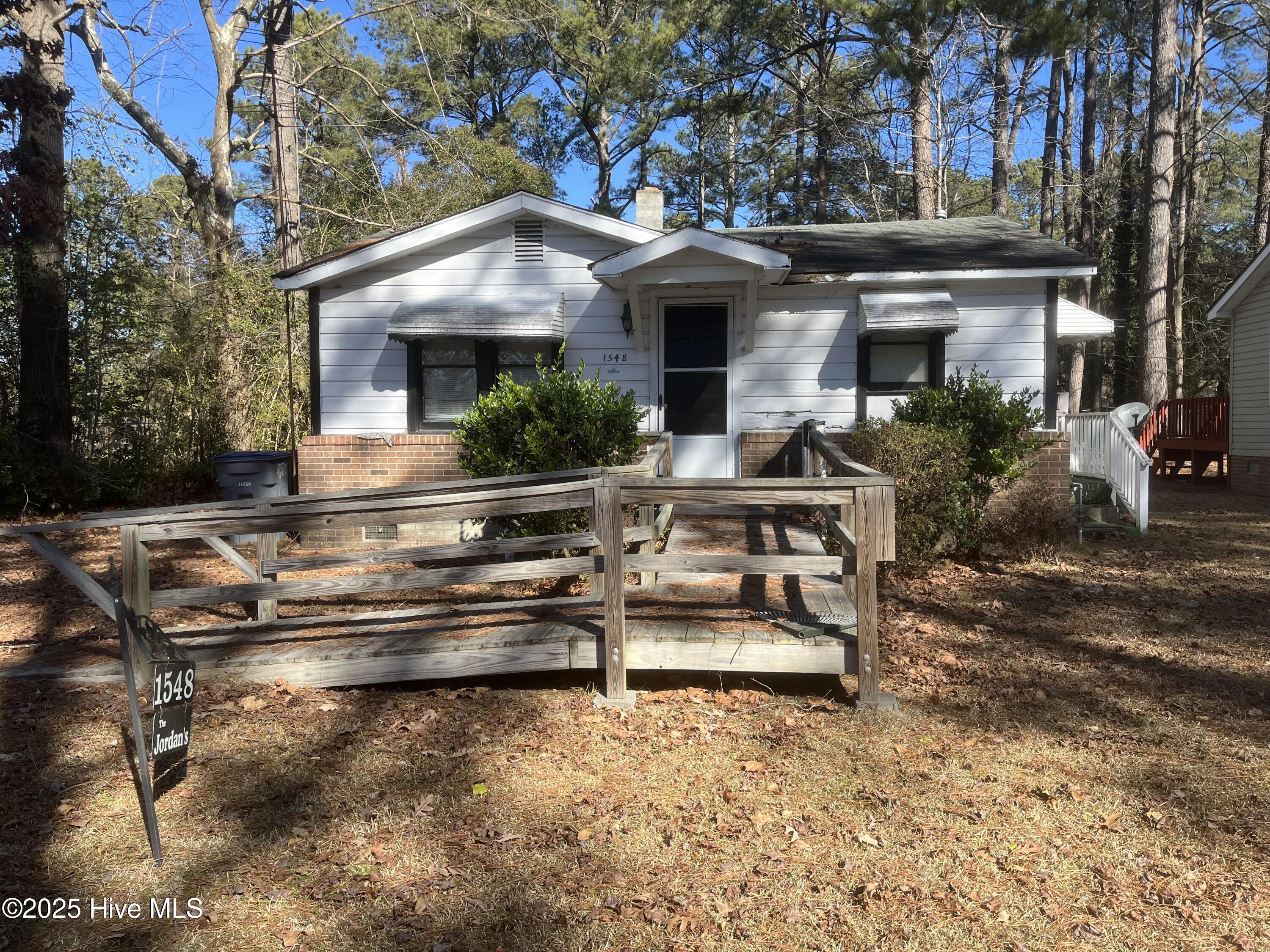 1548 Fountain Street Property Photo 1
