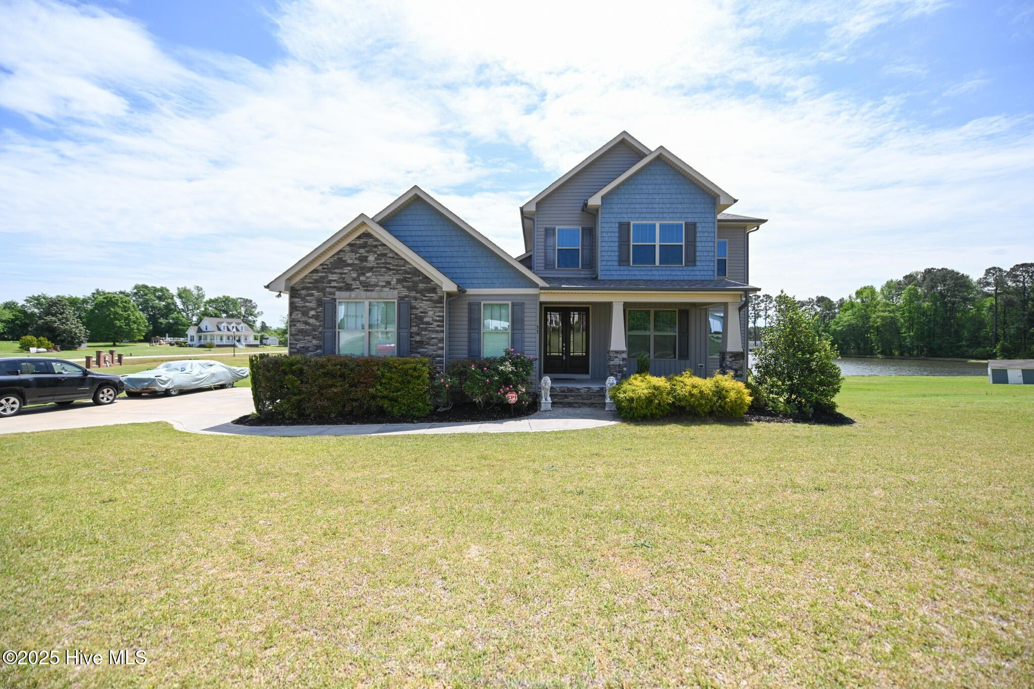 37 Gardenia Court Property Photo 1