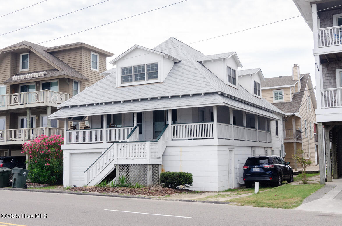 610 Waynick Boulevard Property Photo 1