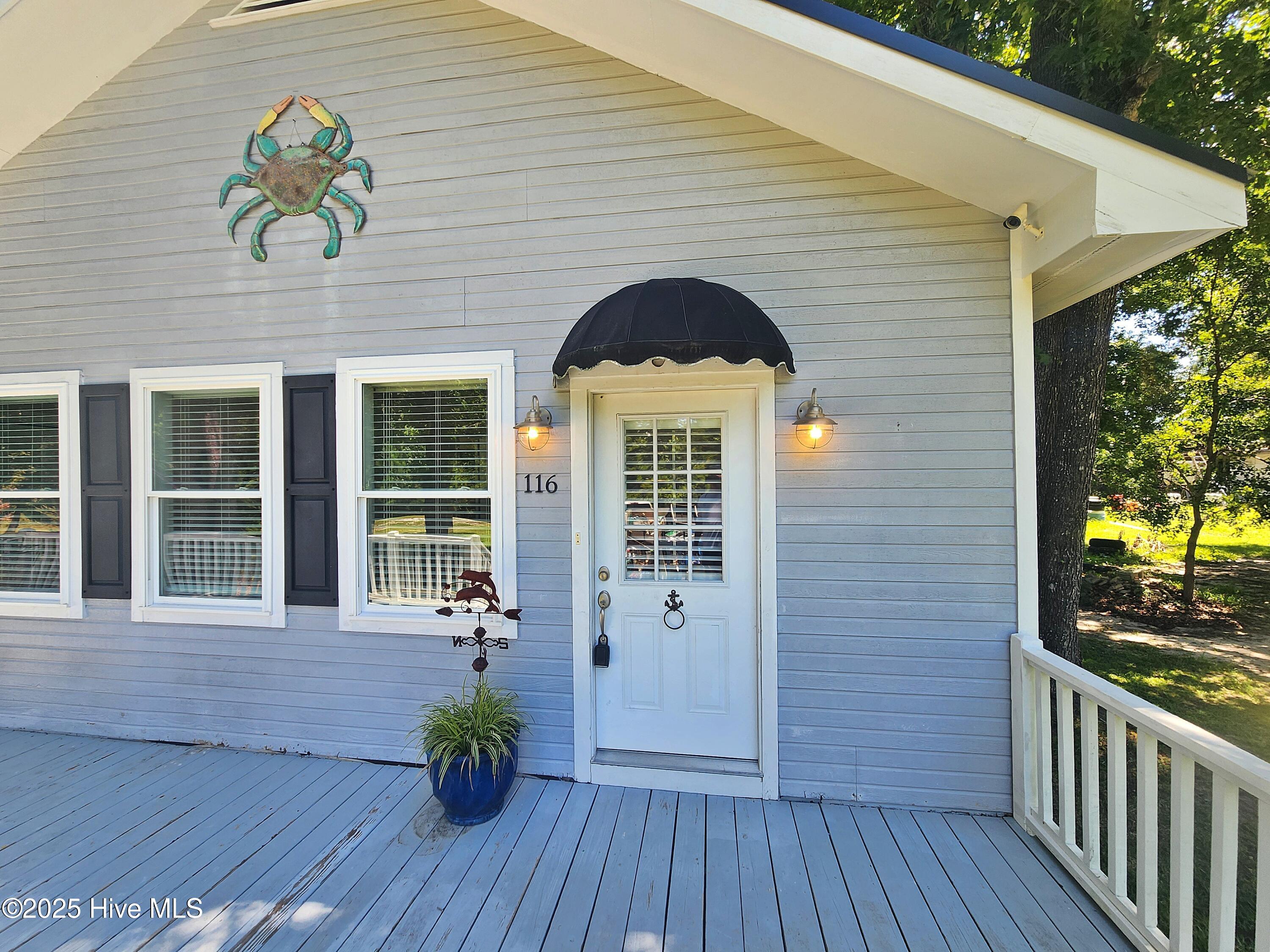 116 Vernelle Court Property Photo 4