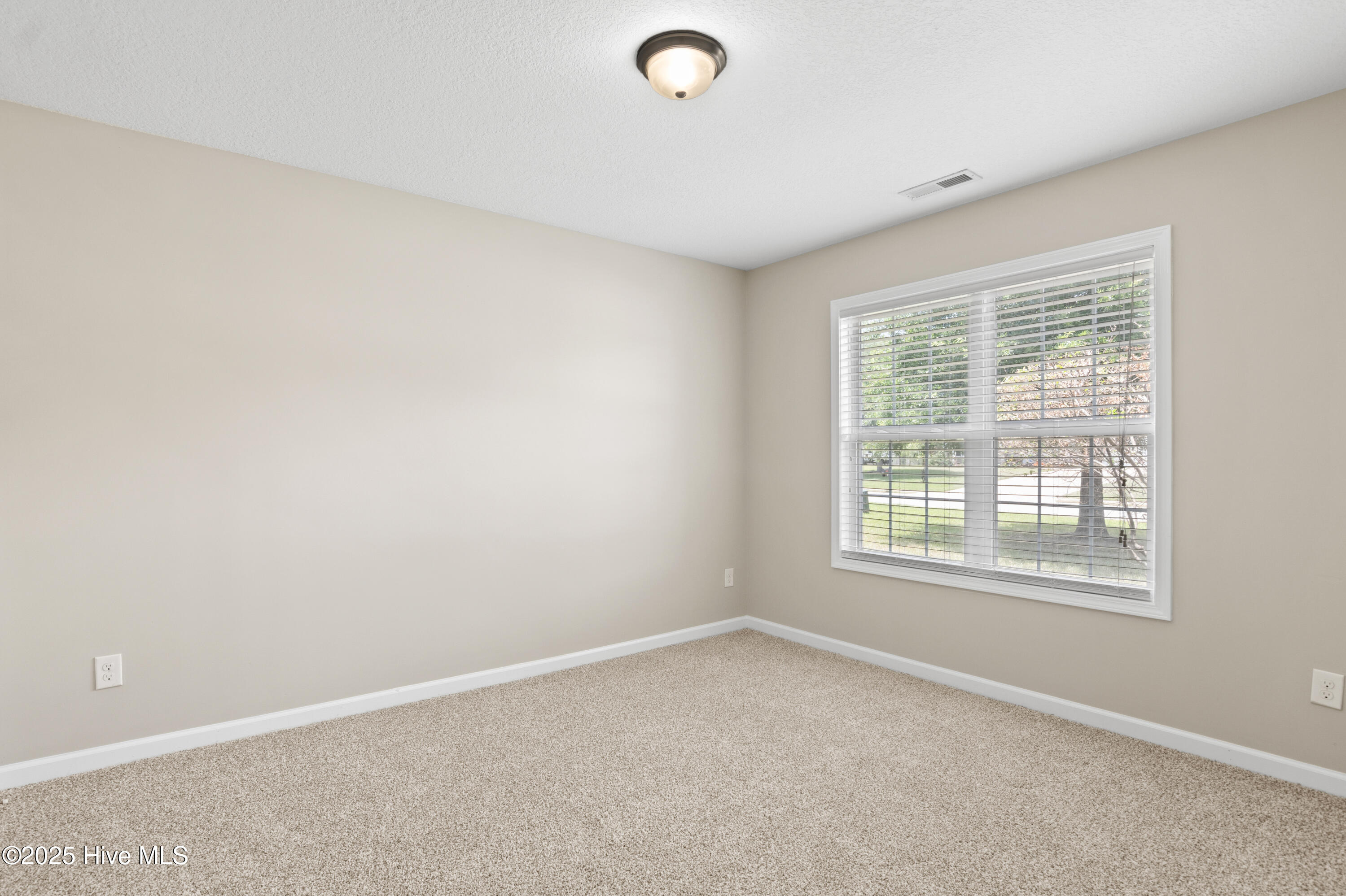 112 Pembury Way Property Photo 19