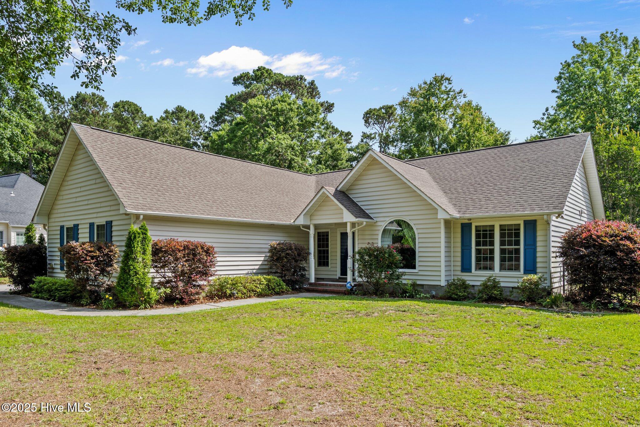 331 Long Leaf Drive Property Photo 1