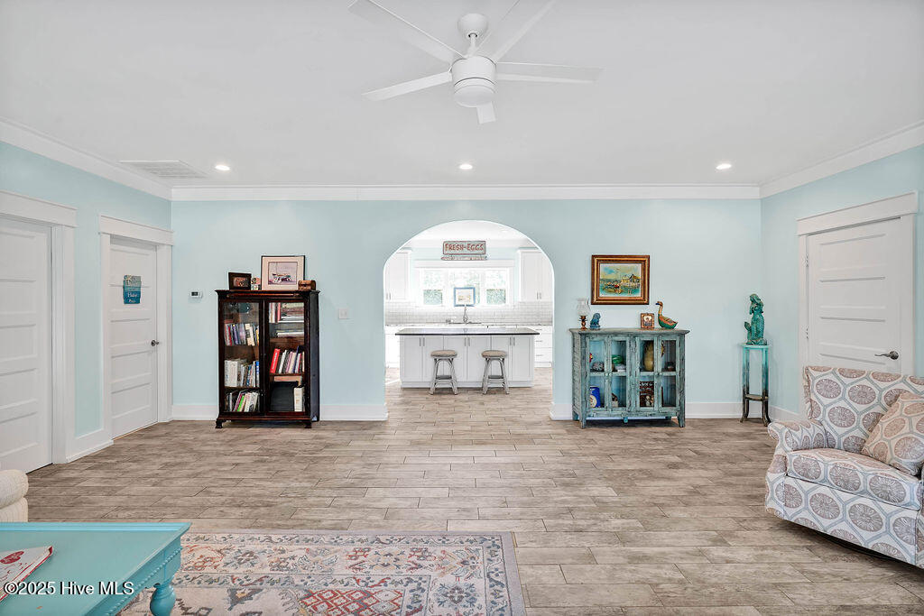 102 Se 68th Street Property Photo 13