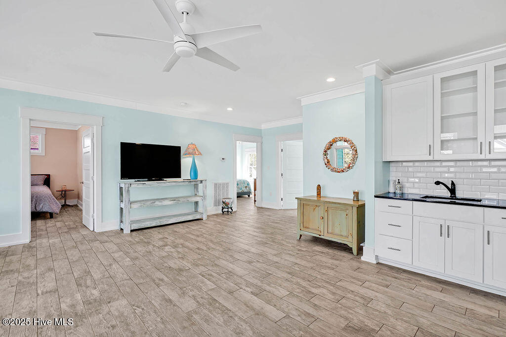 102 Se 68th Street Property Photo 38