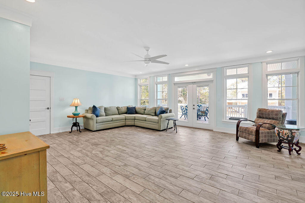 102 Se 68th Street Property Photo 44