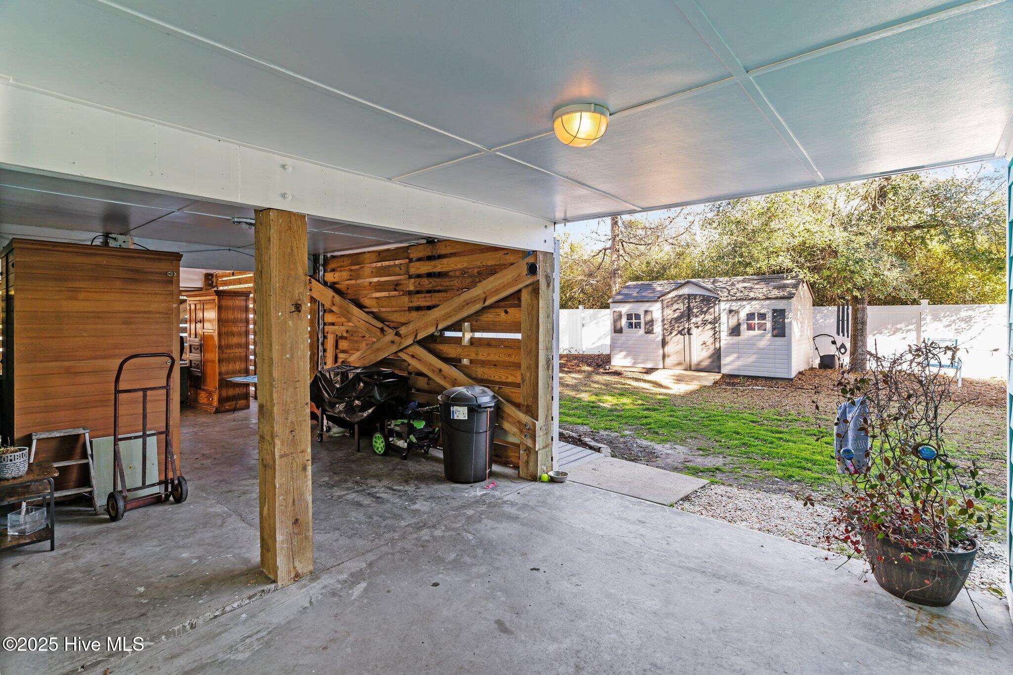 102 Se 68th Street Property Photo 77